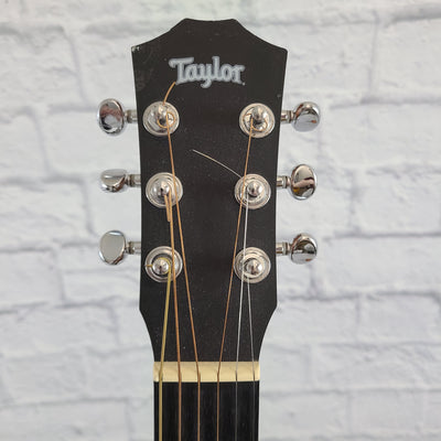 Taylor BT1 Mini/ Travel Acoustic Guitar