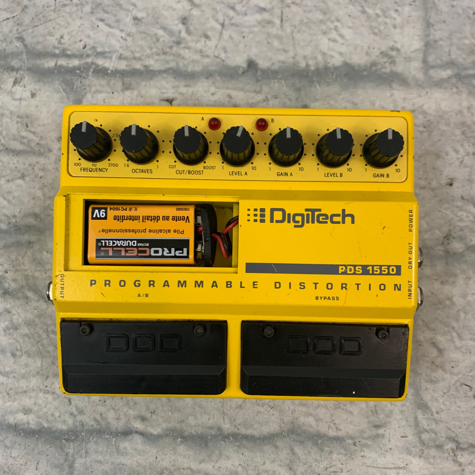 Digitech PDS 1550 Programmable Distortion Distortion Pedal - Evolution ...