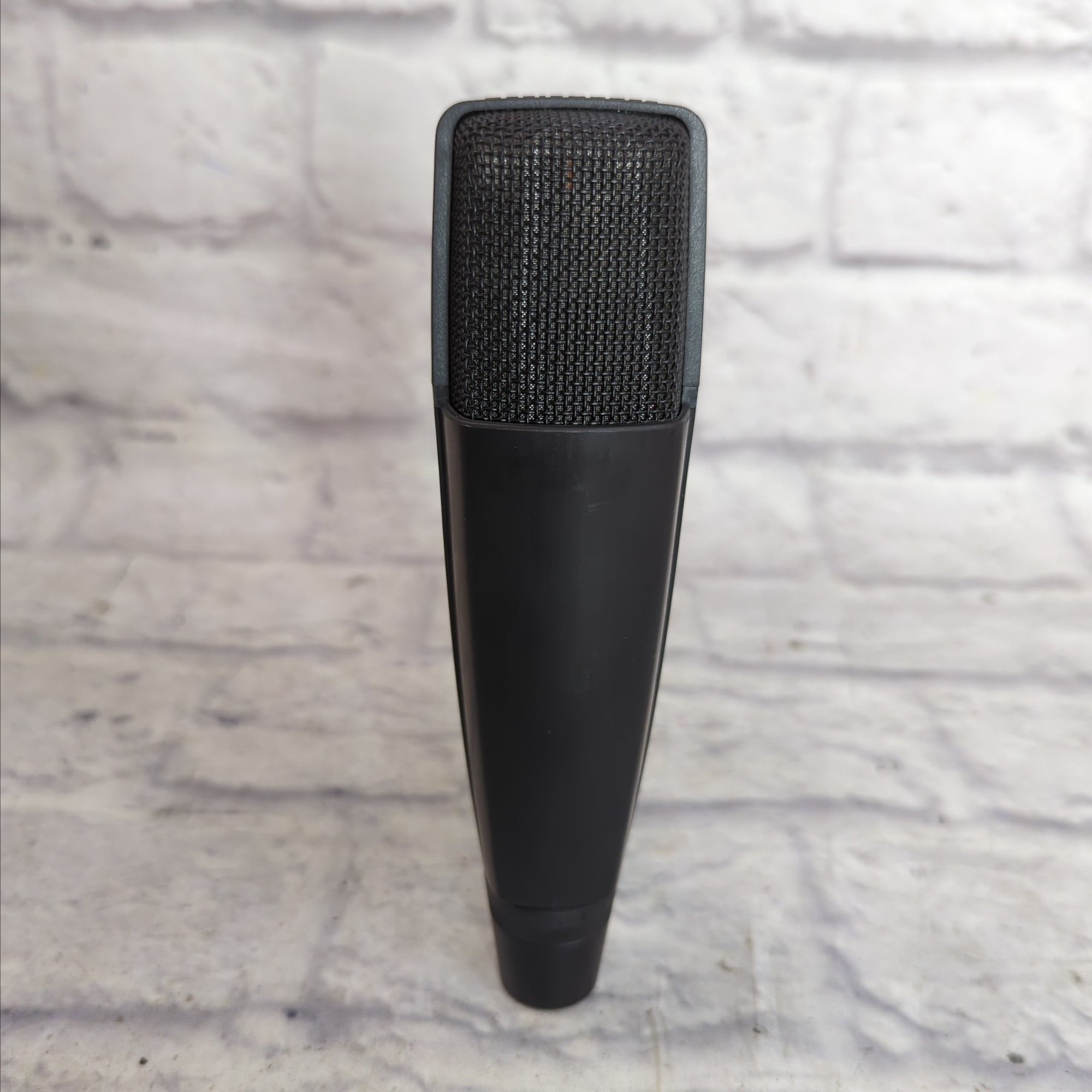 Sennheiser MD 421 II Cardioid Dynamic Microphone