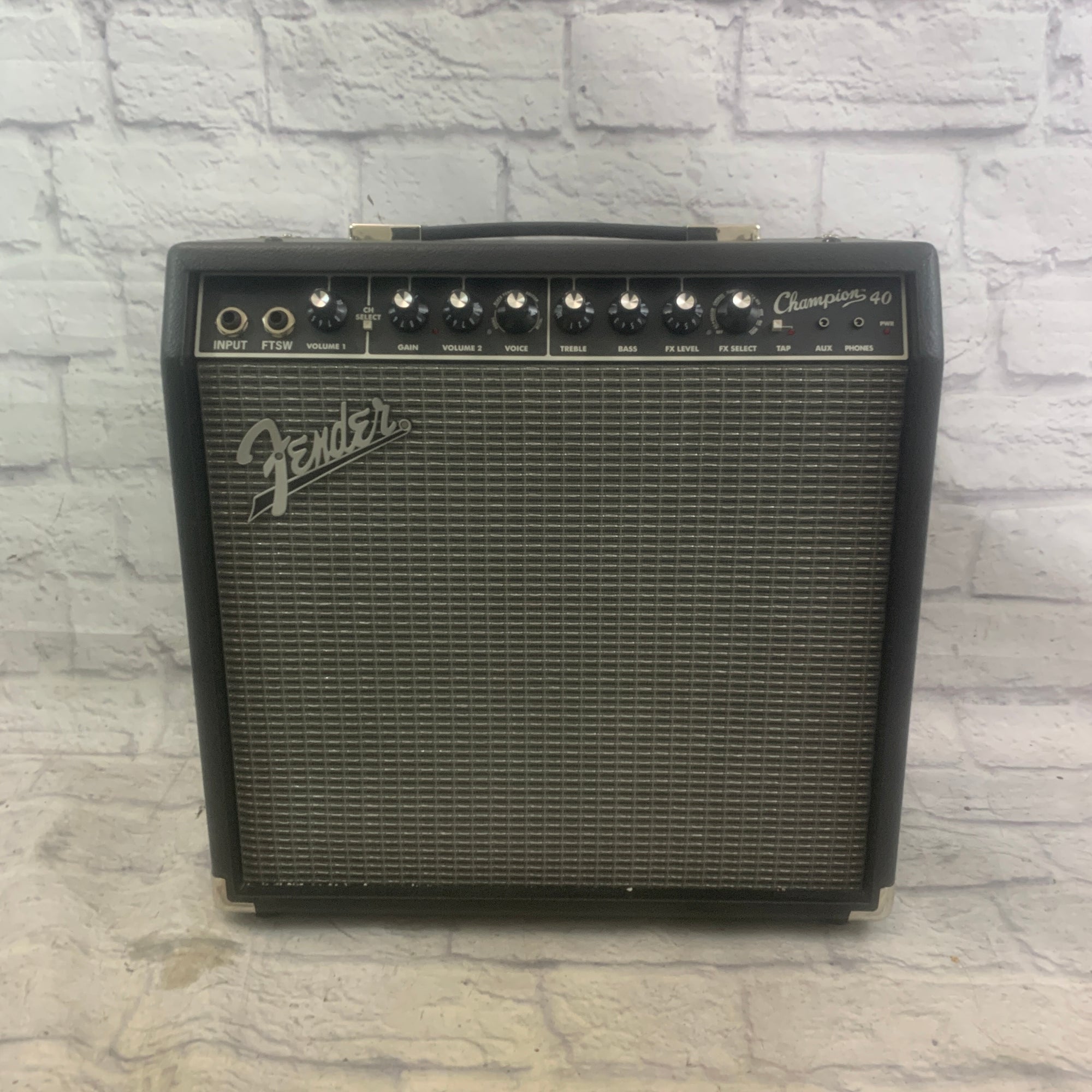 fender champion 40 pedals Fender Champion 40 Guitar Combo Amp
