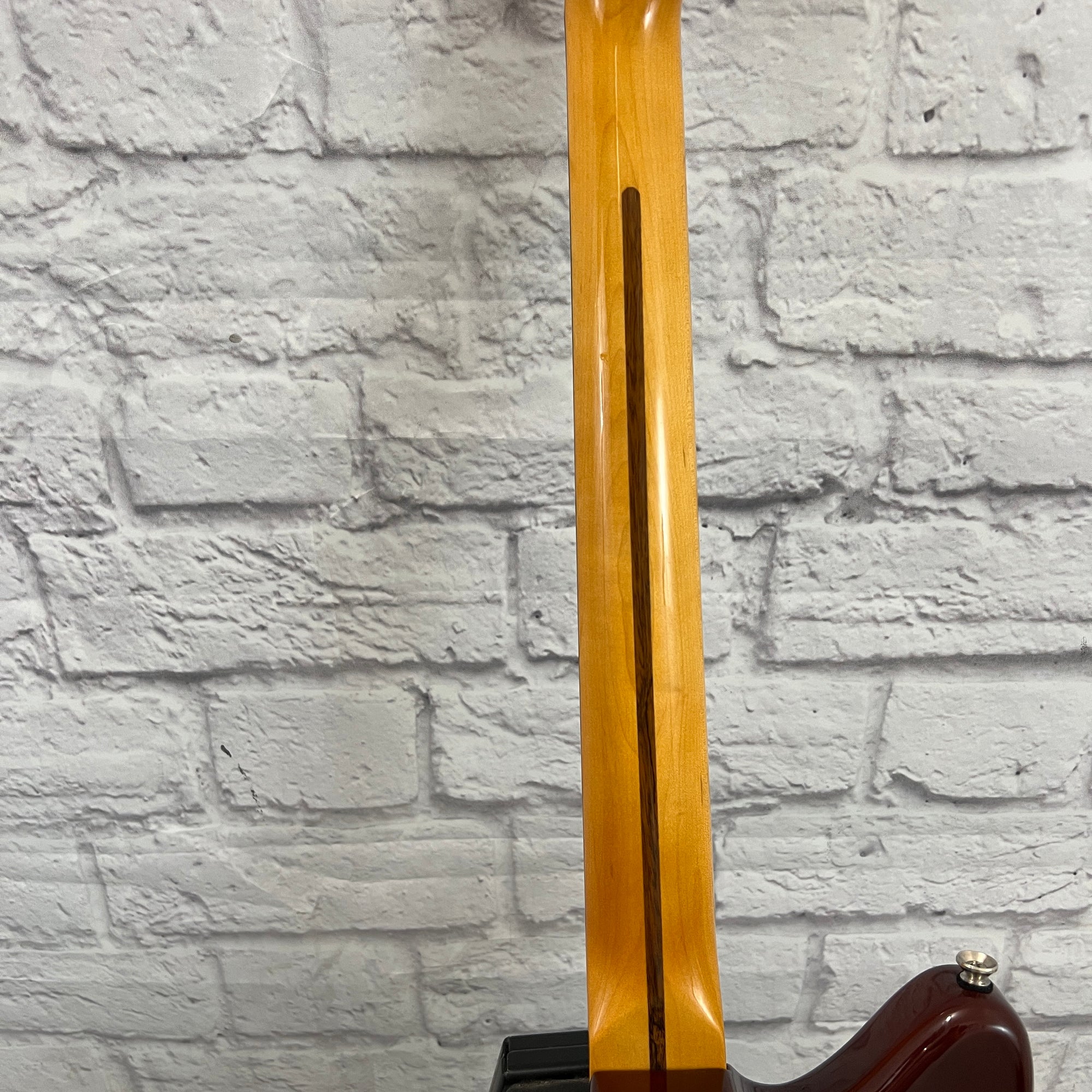 Squier Classic Vibe Jazzmaster CME Exclusive Walnut Electric Guitar