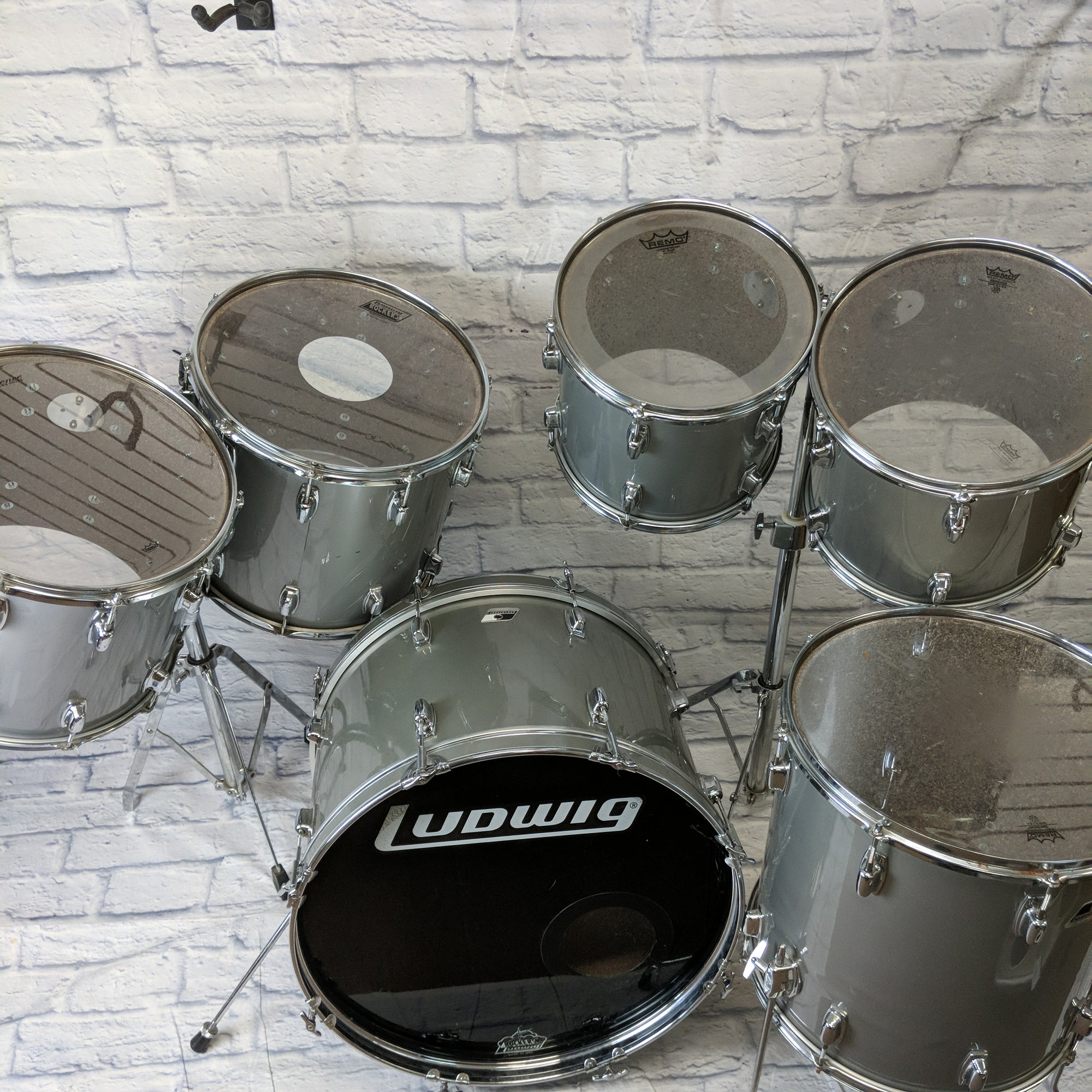 Vintage 80's Ludwig 6 Piece Rocker Kit (22, 16, 15, 14, 13, 12)