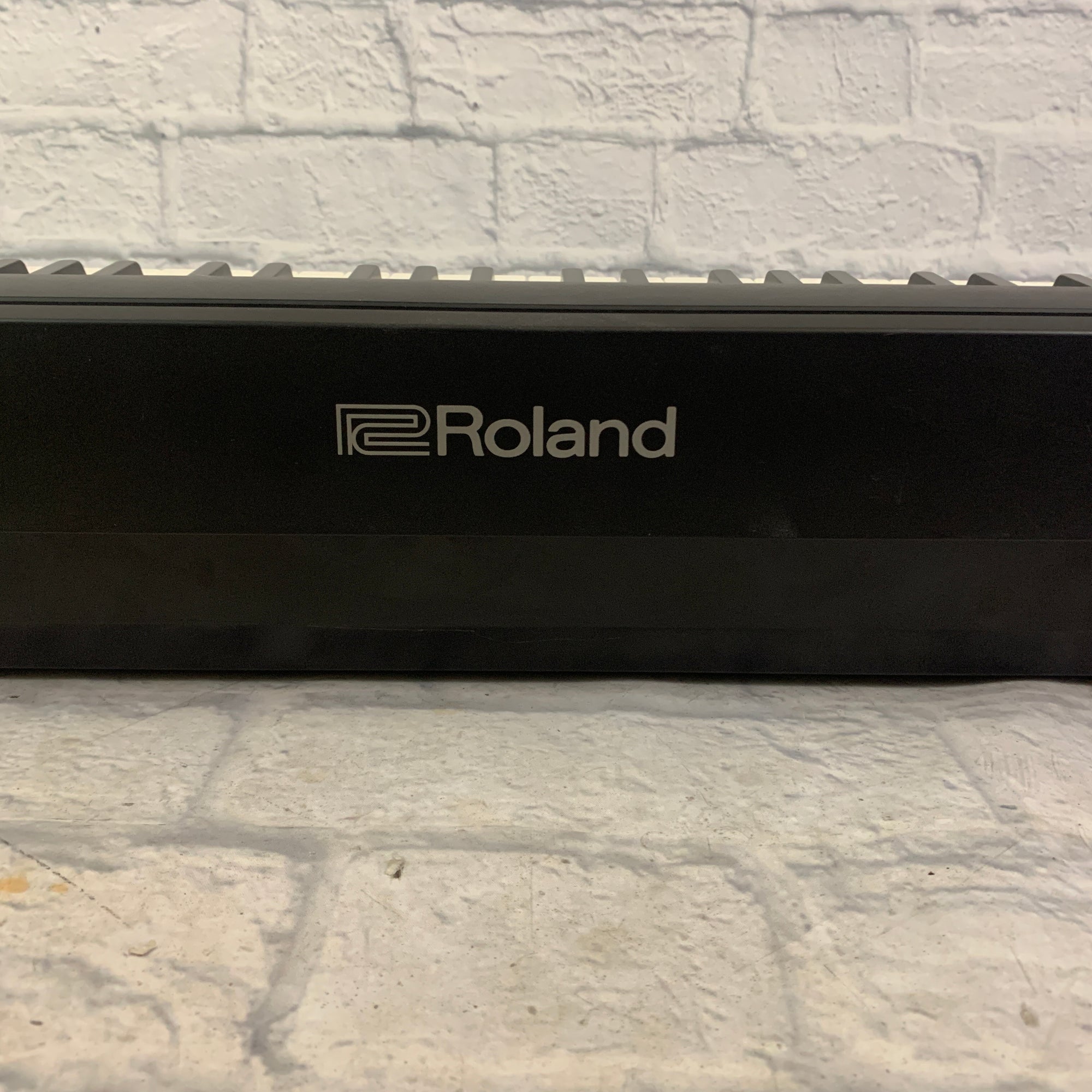 Roland FP-30 Digital Piano