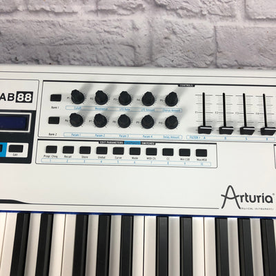 Arturia Keylab 88 MIDI/USB Hammer-Action Hybrid Keyboard Controller