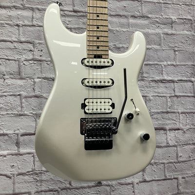 Charvel San Dimas Pro Mod HSS FR Electric Guitar Blizzard Pearl B-Stock