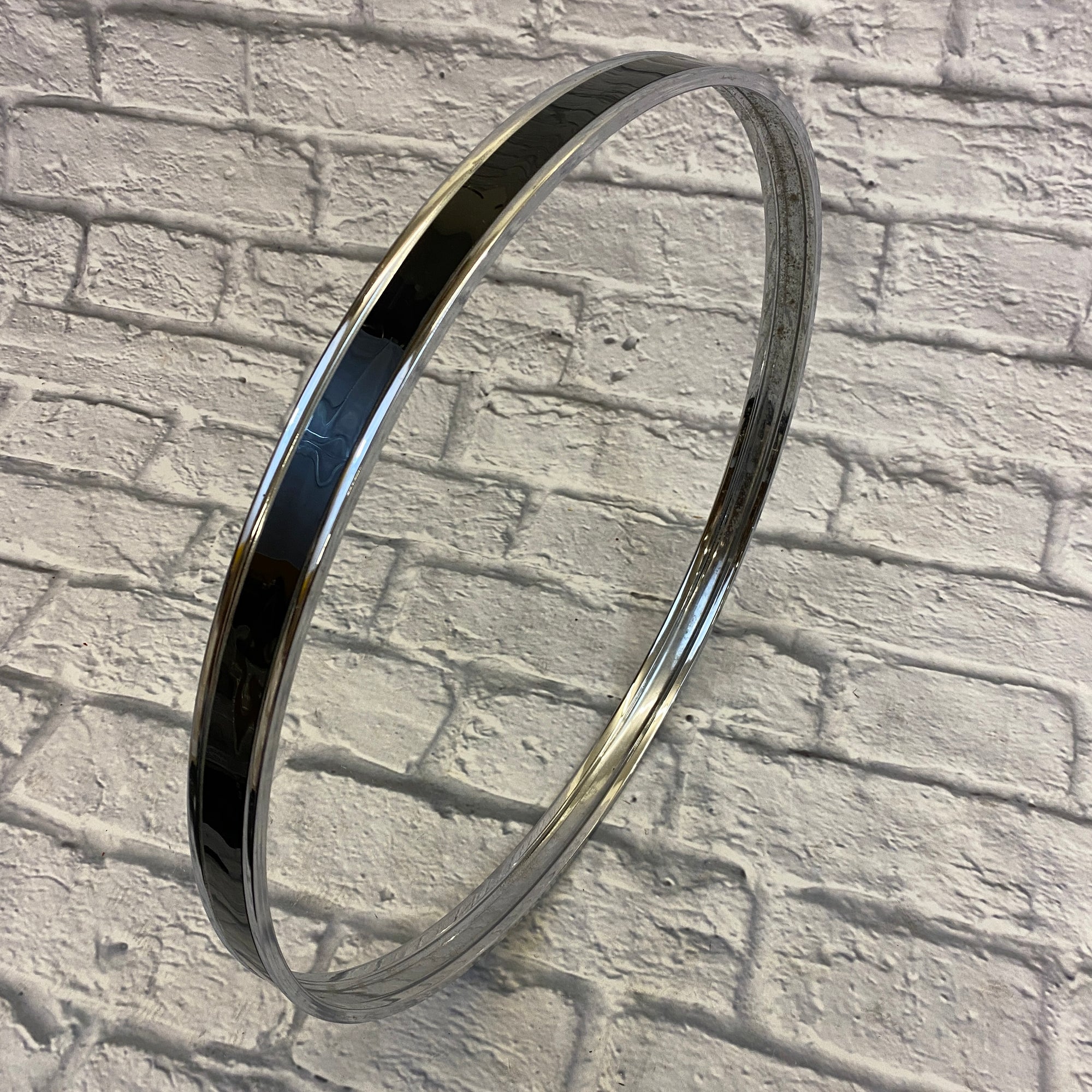 Unknown 22" Metal Drum Hoop - Black & Chrome