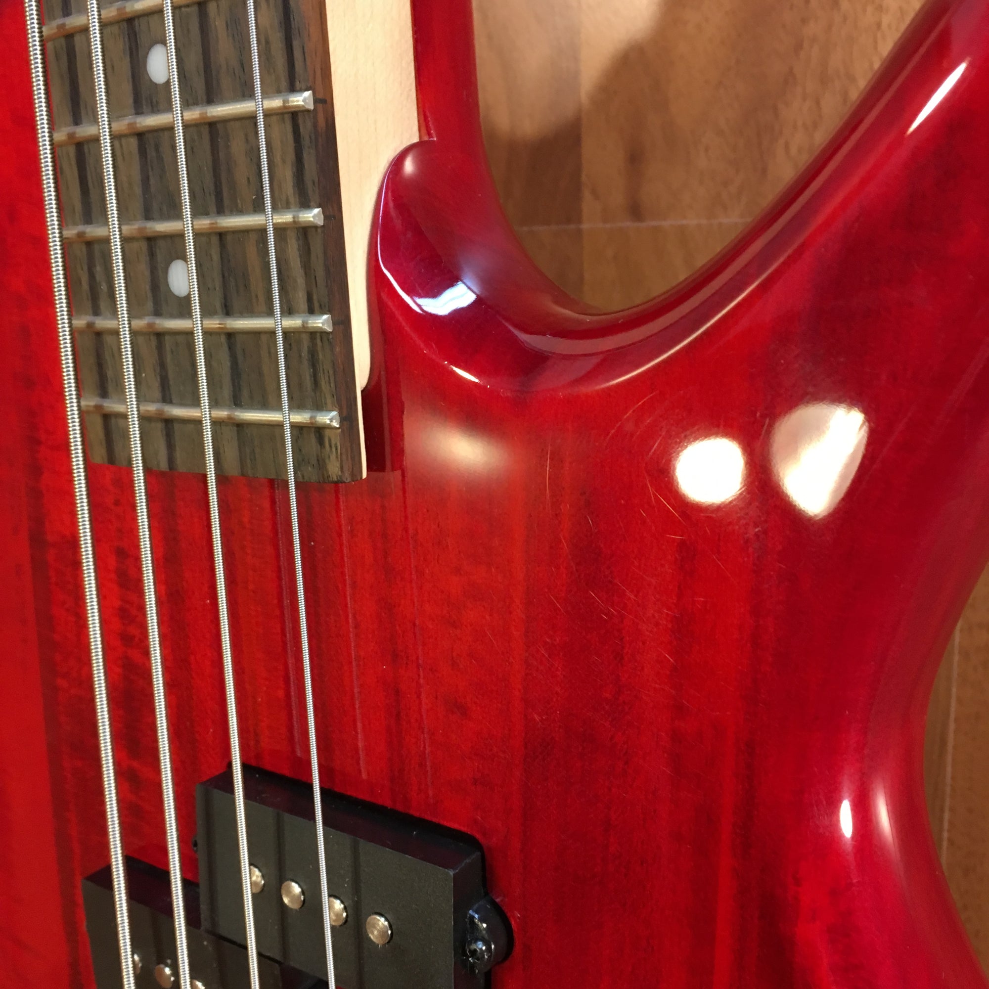 Ibanez GSR200 Transparent Red 4-String Bass