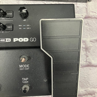 Line 6 Pod Go Multi Effect and Amp Modeler with Power Supply