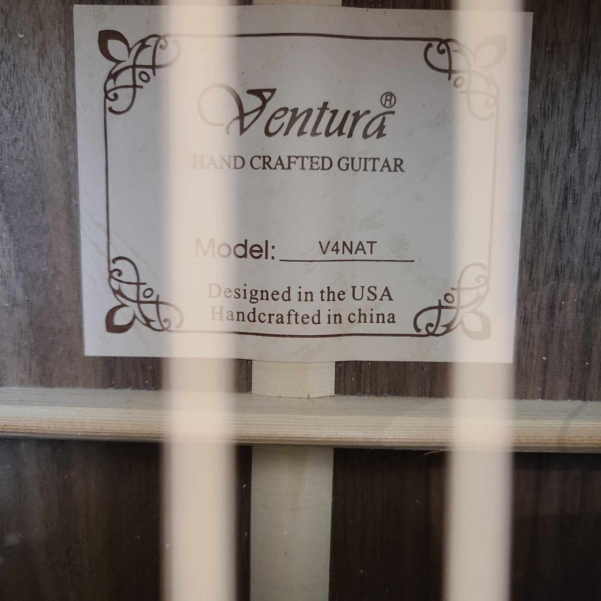 Ventura V4NAT Acoustic Guitar