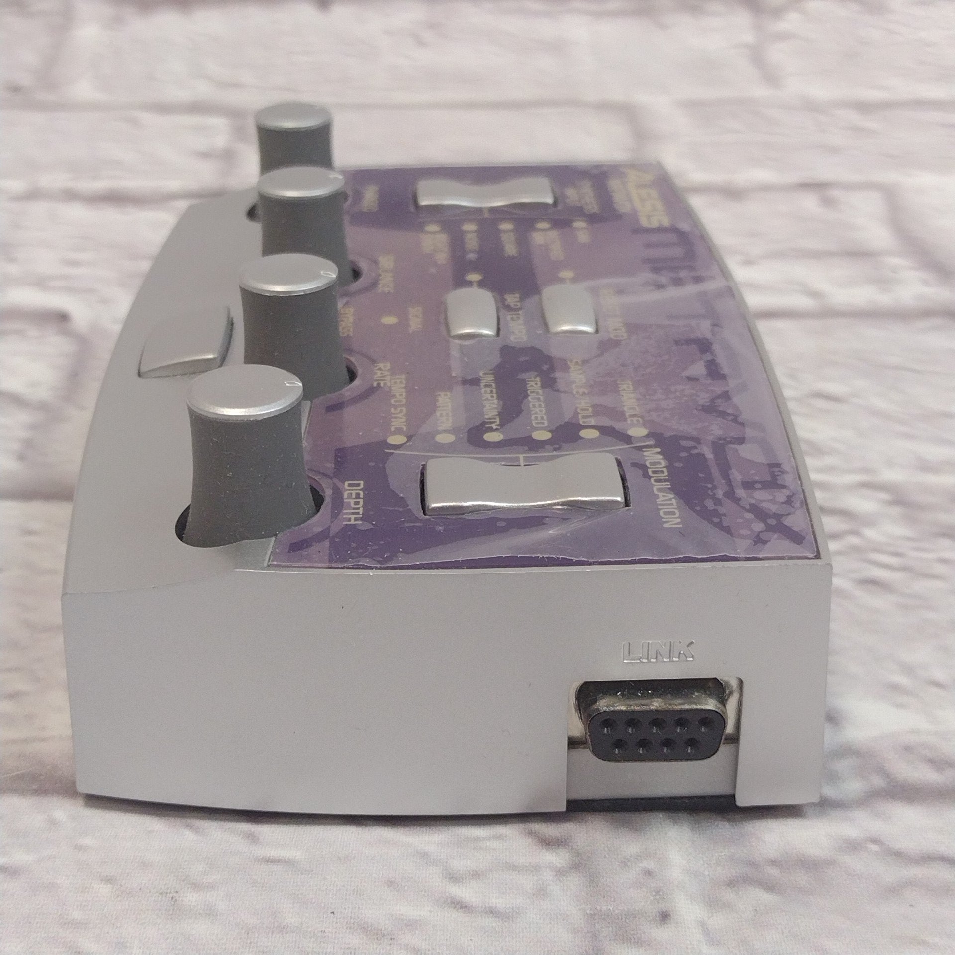 Alesis ModFX Metavox Vocoder