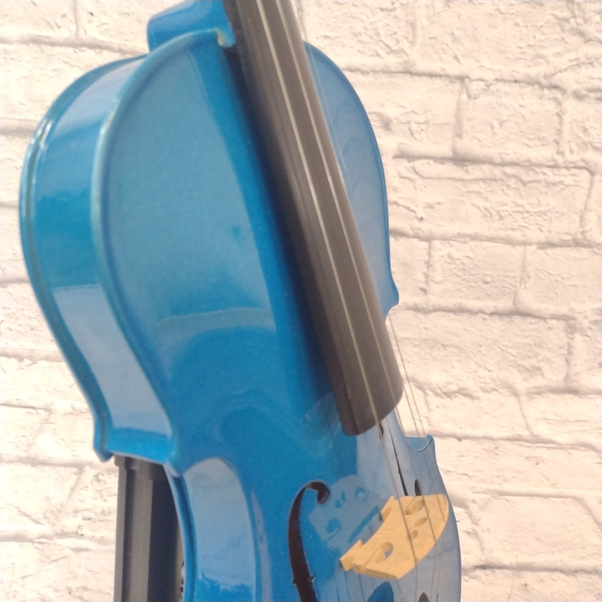 Cremona sv-75 Violin with Case & Bow