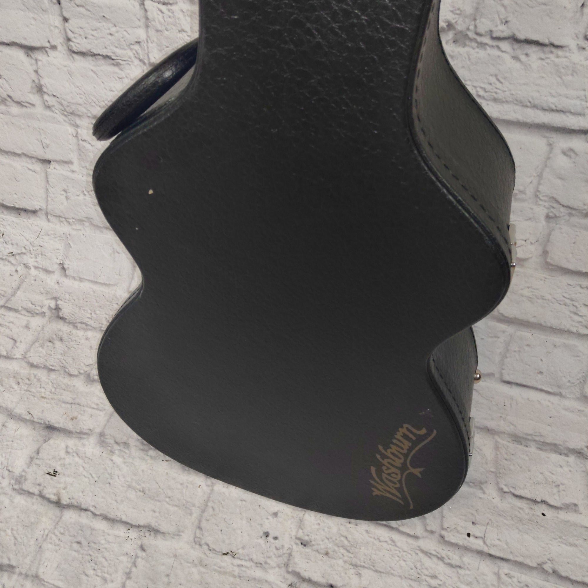Washburn Acoustic Hard Case - Concert / Classical