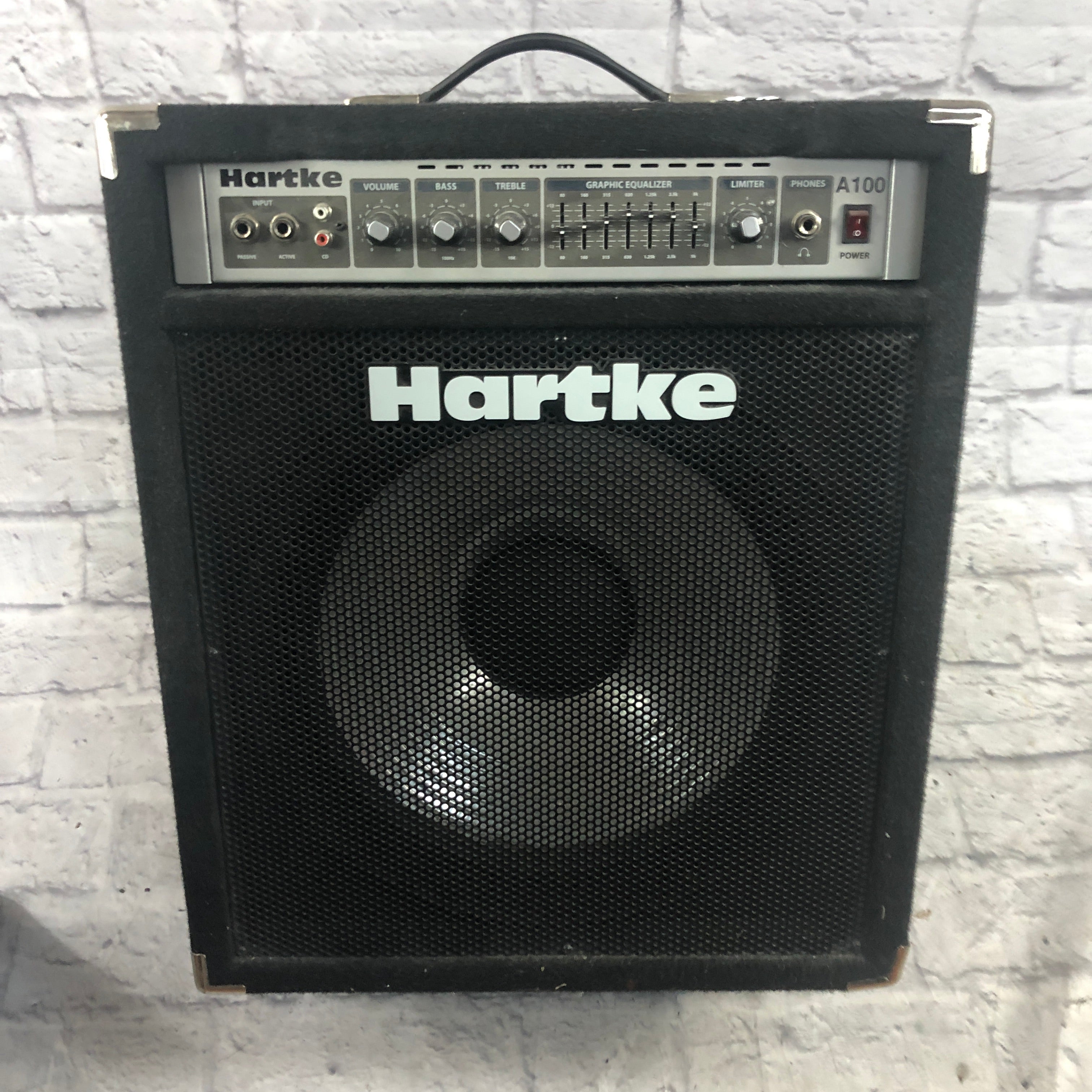 Hartke A100 Bass Combo Amp Bass Guitar Combo Amp - Evolution Music