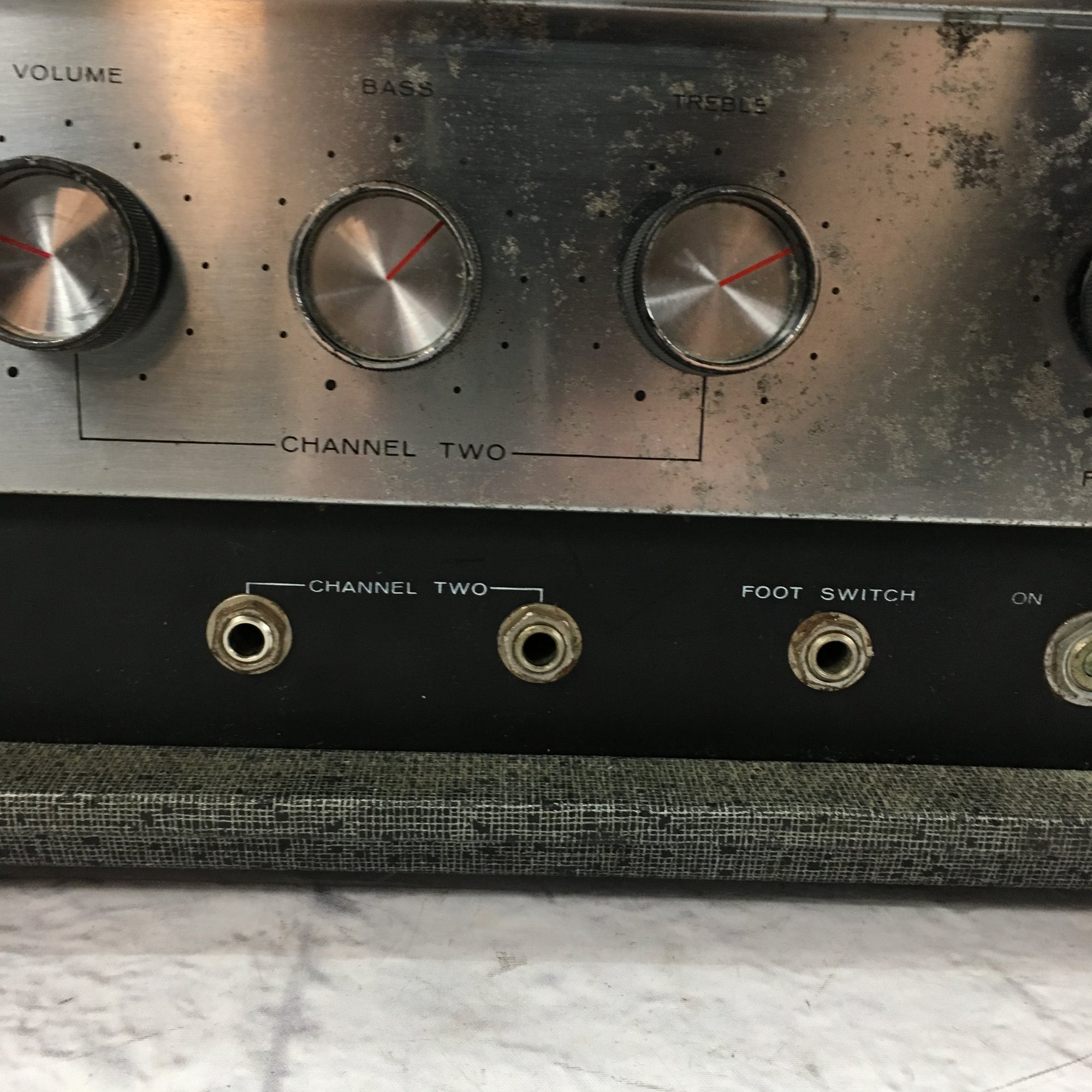 Vintage 1960s Silvertone 1484 Twin Twelve Amplifier Head