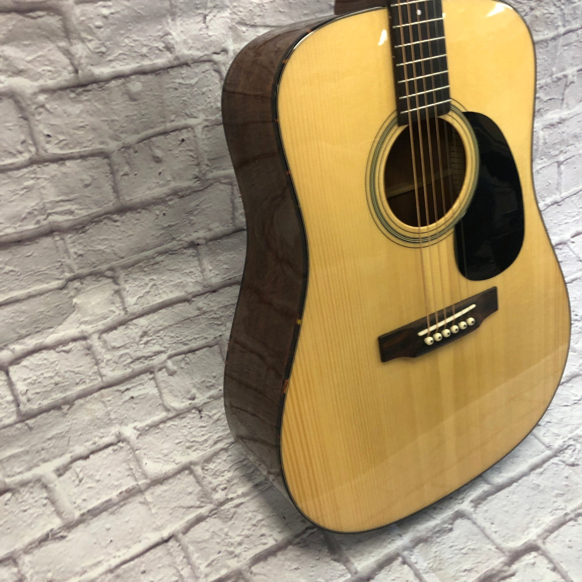 Recording King RD-318 Deluxe Dreadnaught with Padded Bag
