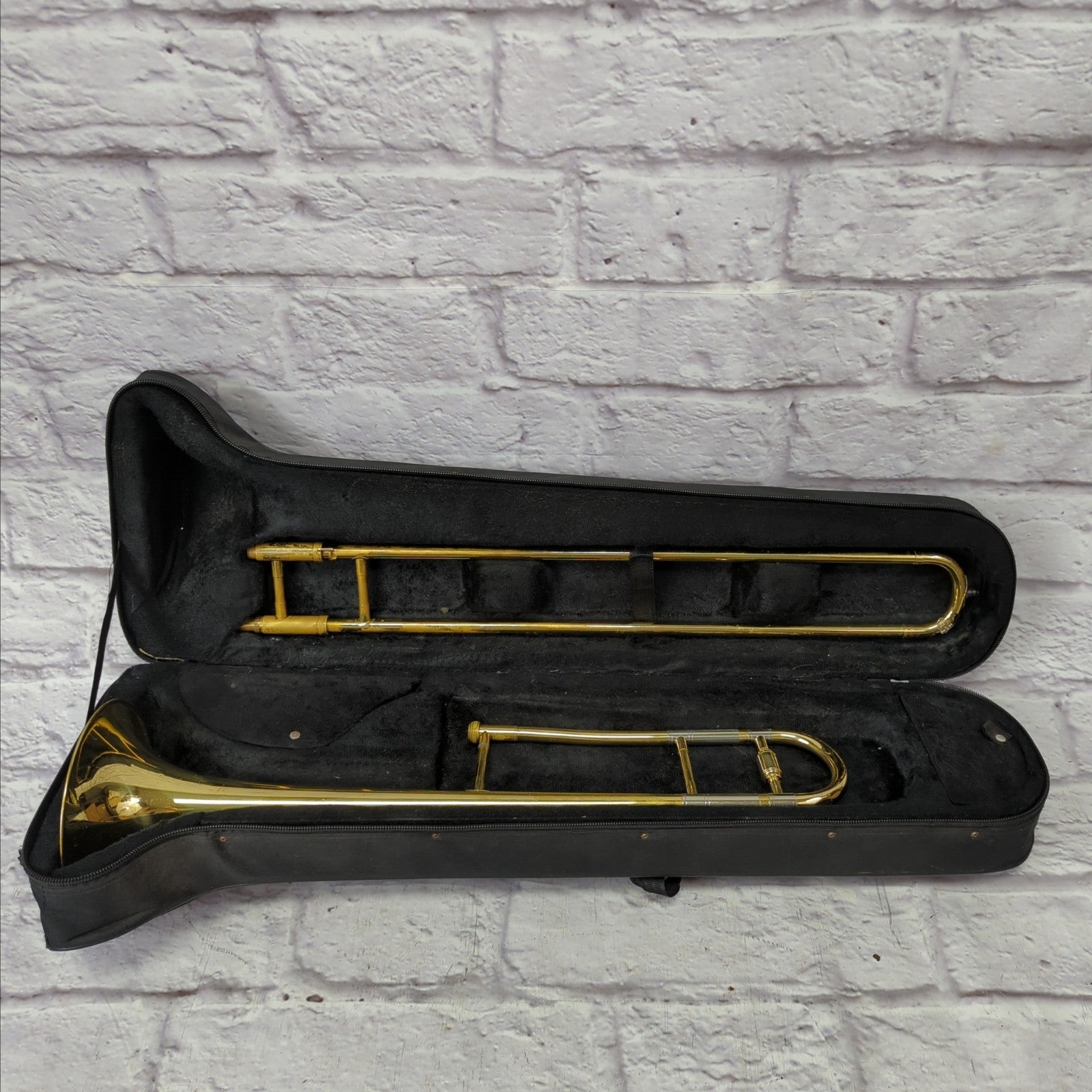 Oxford Student Trombone with case and mouthpiece