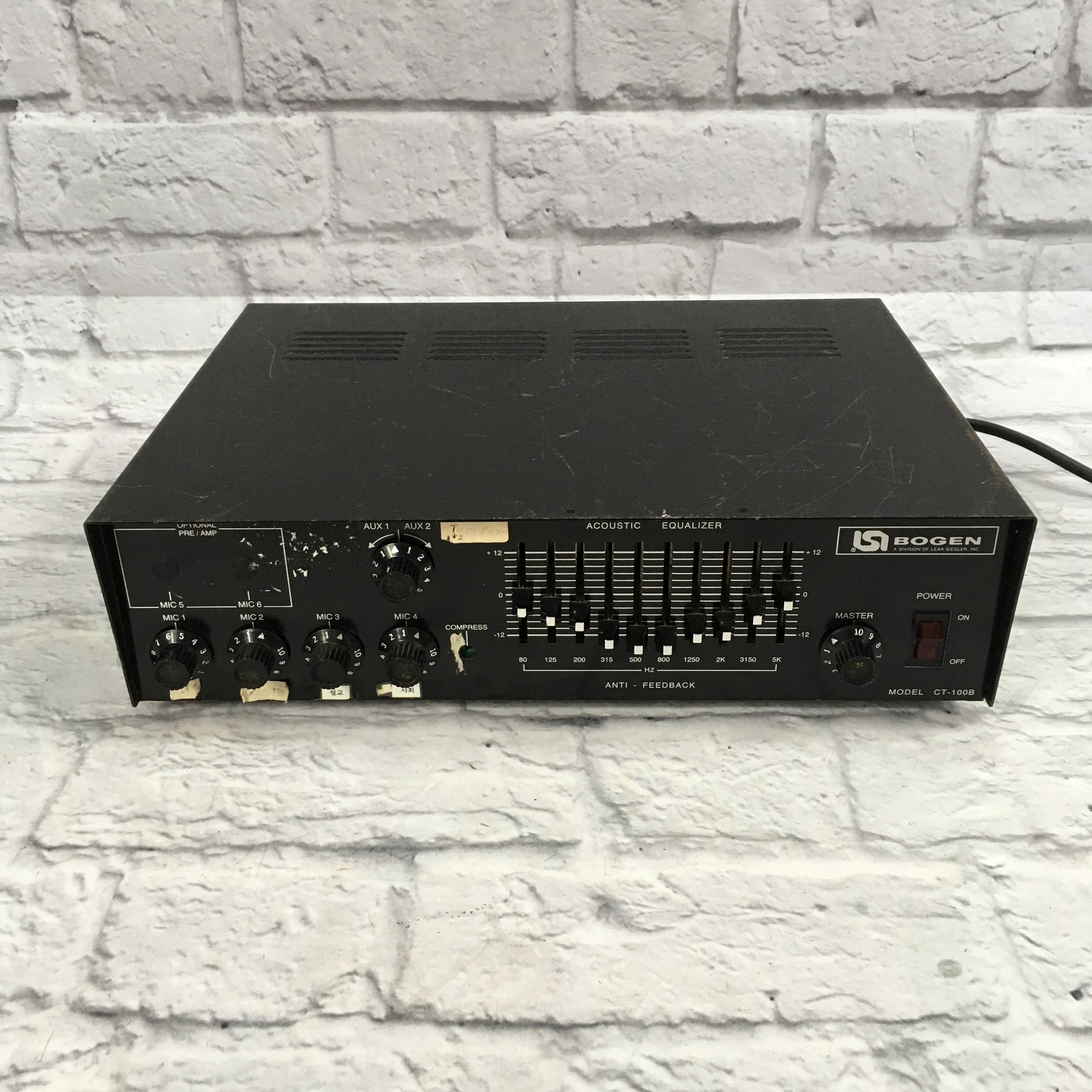 Behringer BX4500H Ultrabass 450w Bass Head Black/Gold no Footswitch