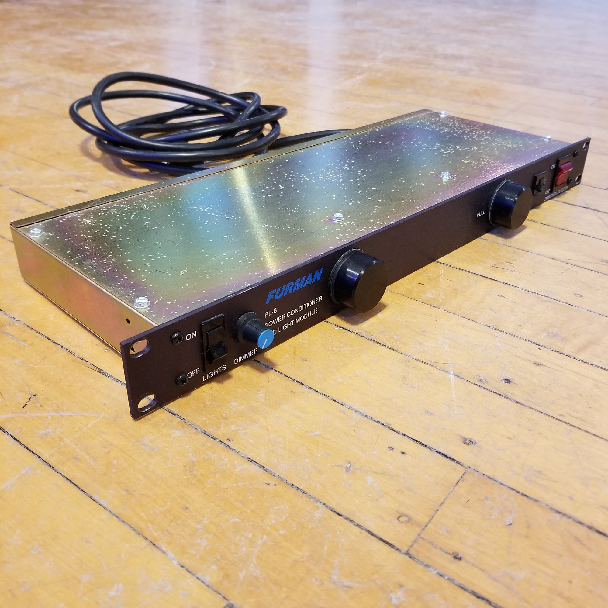 Furman PL-8 Power Conditioner