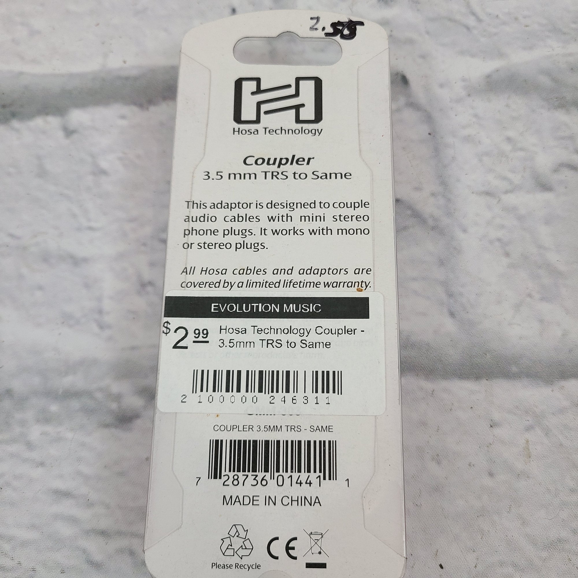 Hosa Technology Coupler - 3.5mm TRS to Same