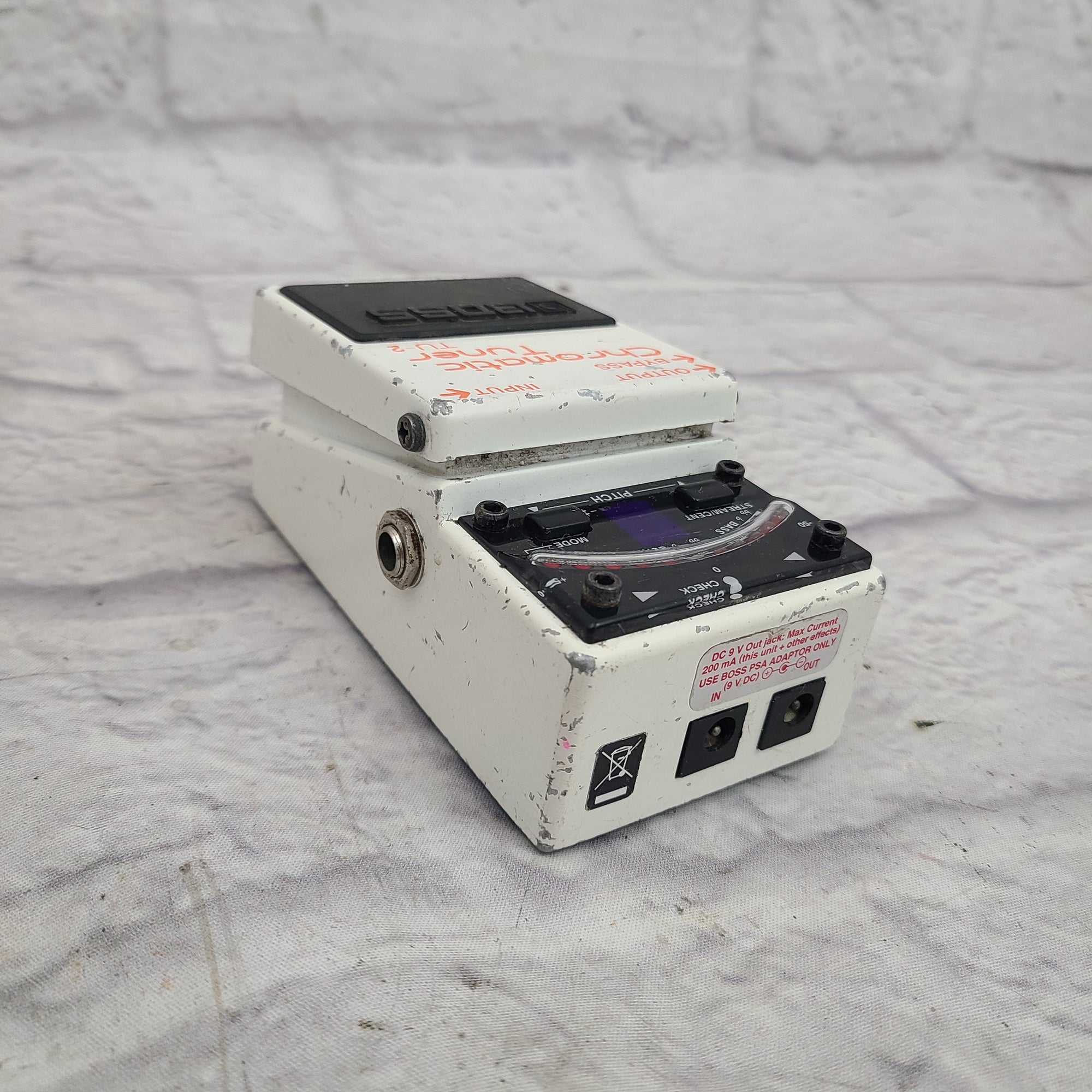 Boss TU-2 Tuner Pedal
