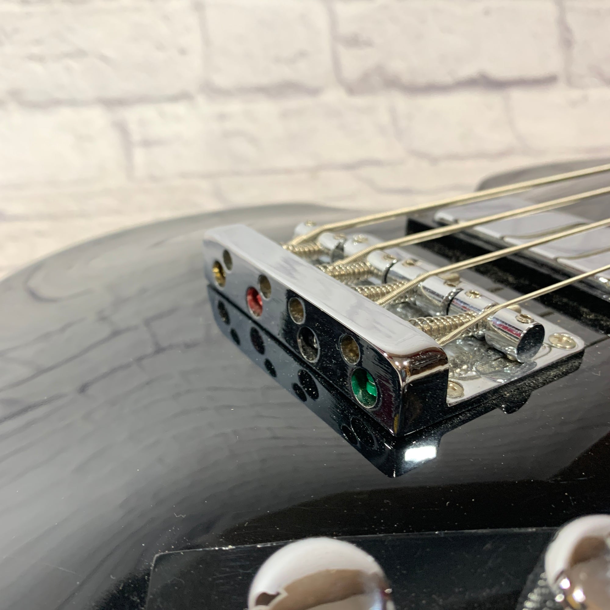 EFVB1 Hofner-Style Electric Bass Guitar