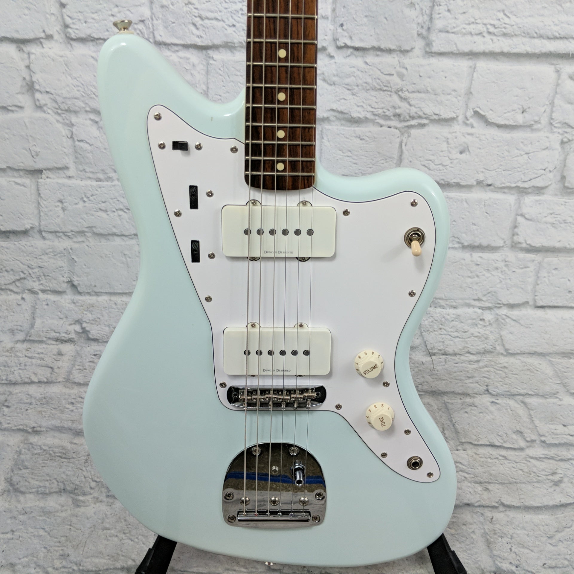 2016 Squier Sonic Blue Jazzmaster
