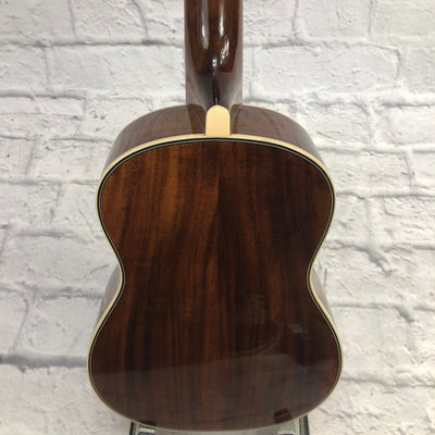 Fender Coastal Series Montecito Ukulele