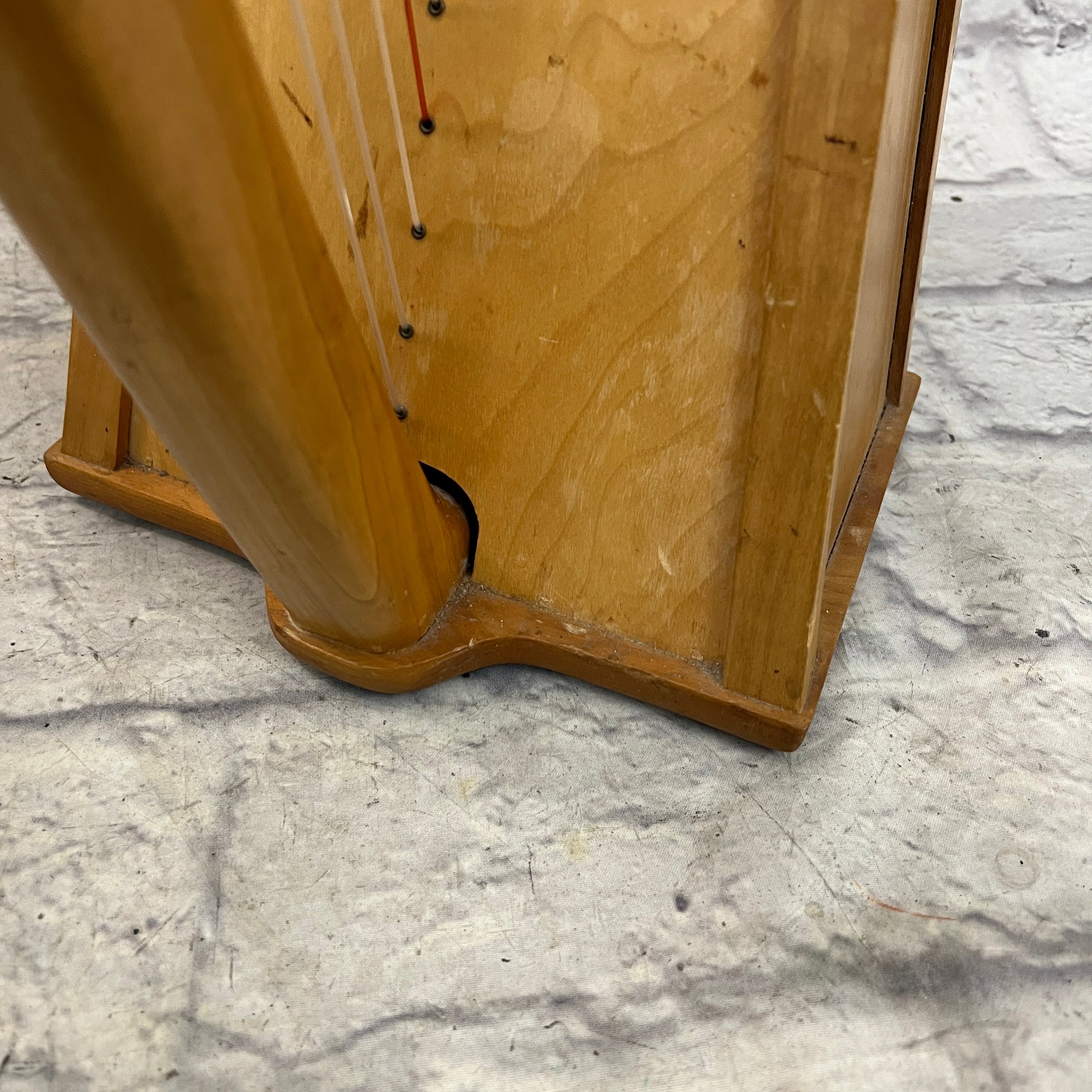 Stoney End Table Harp
