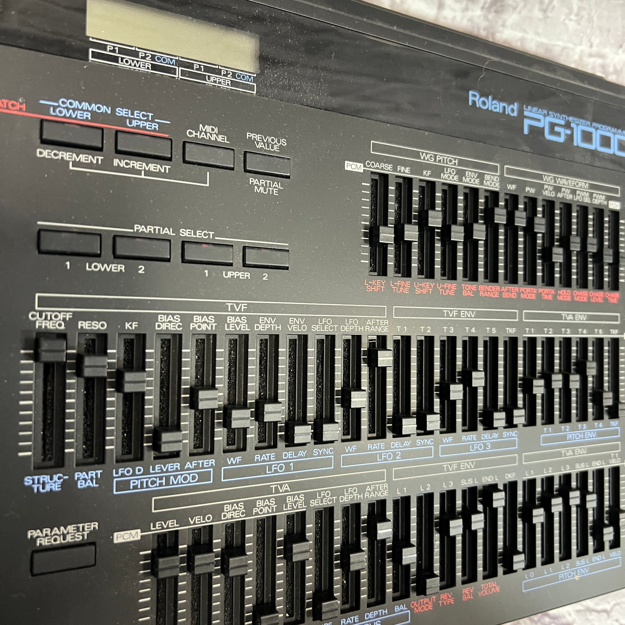 Roland PG-1000 Linear Synthesizer Programmer D-50 D-550