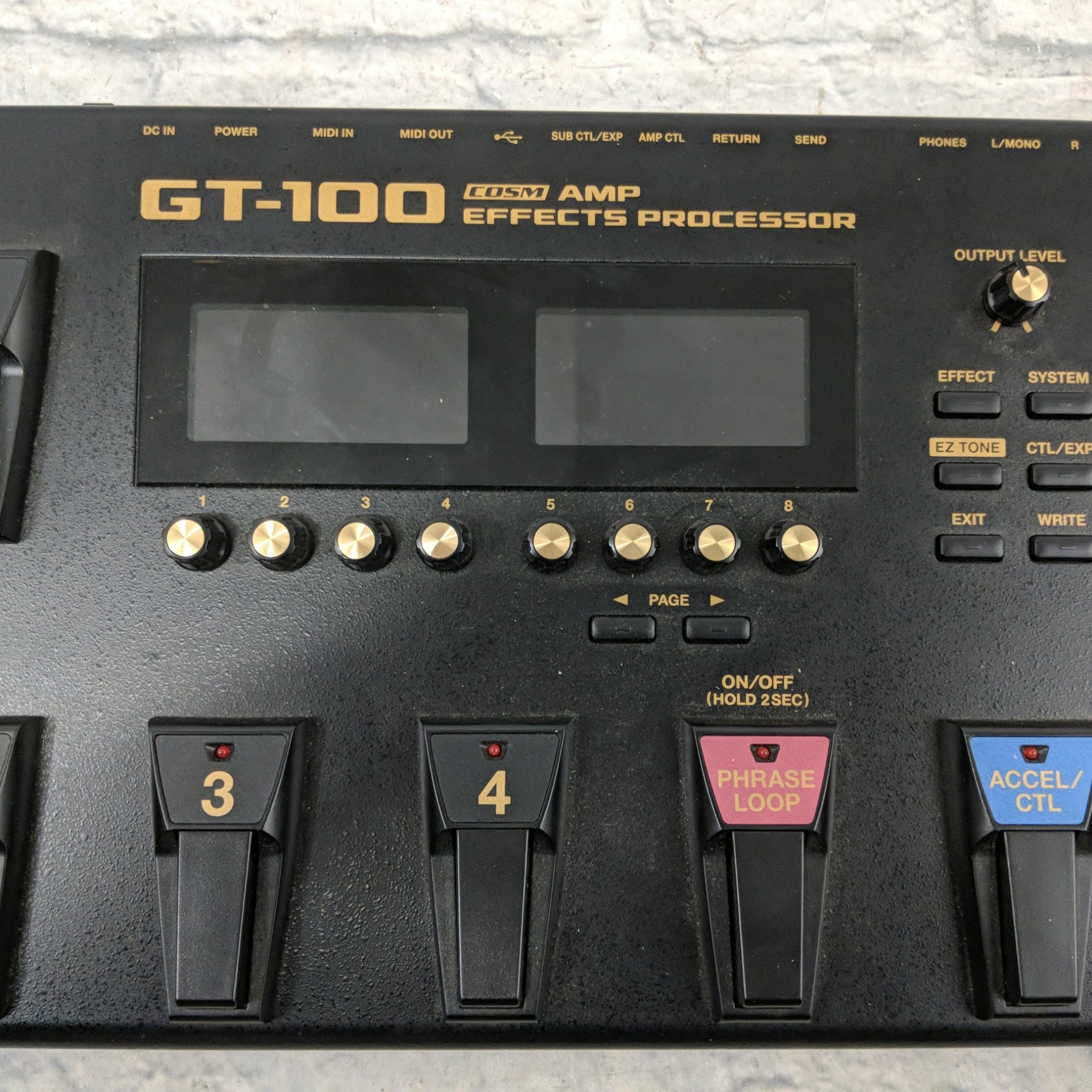 Boss GT100 Effect Processor Version 2