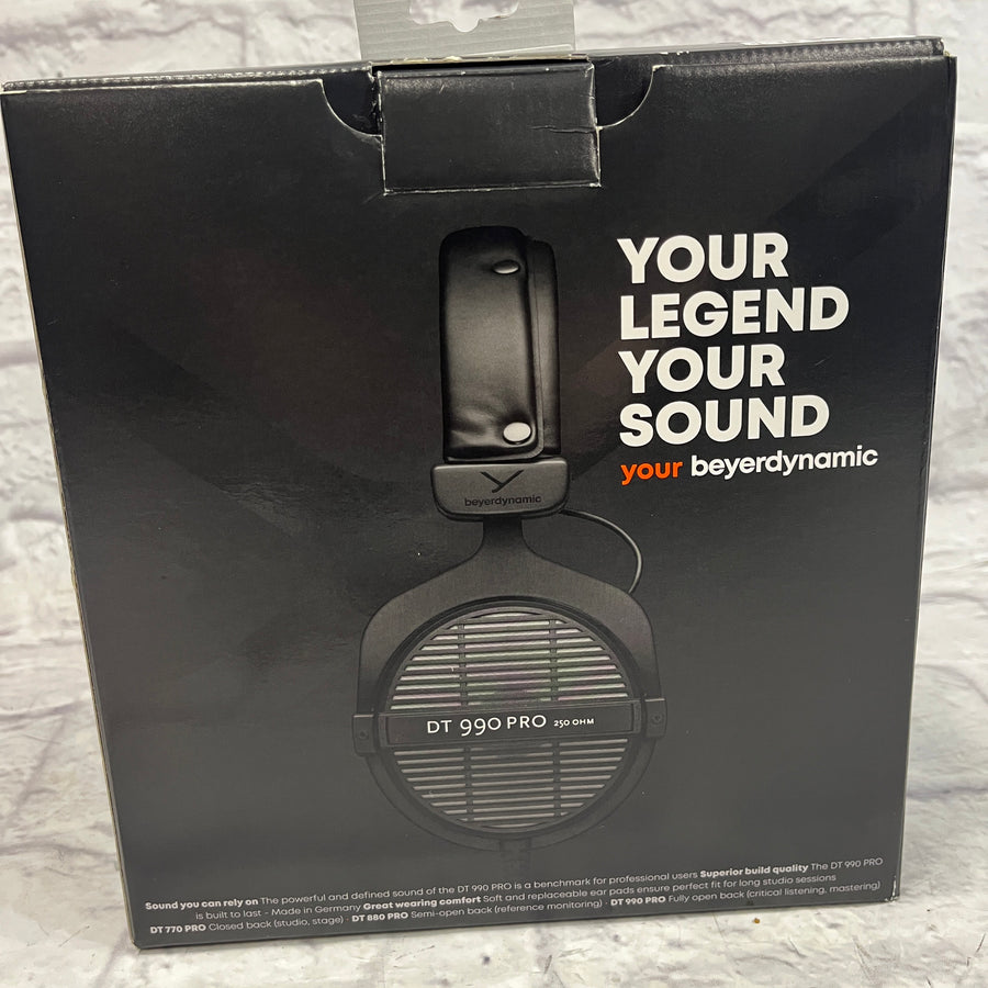 Beyerdynamic DT990 Pro 250k Headphones
