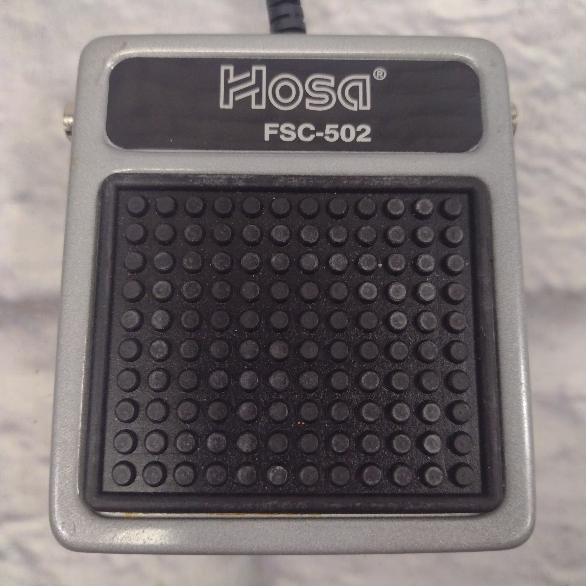 Hosa FSC-502 Momentary Open Non-Latching Footswtich