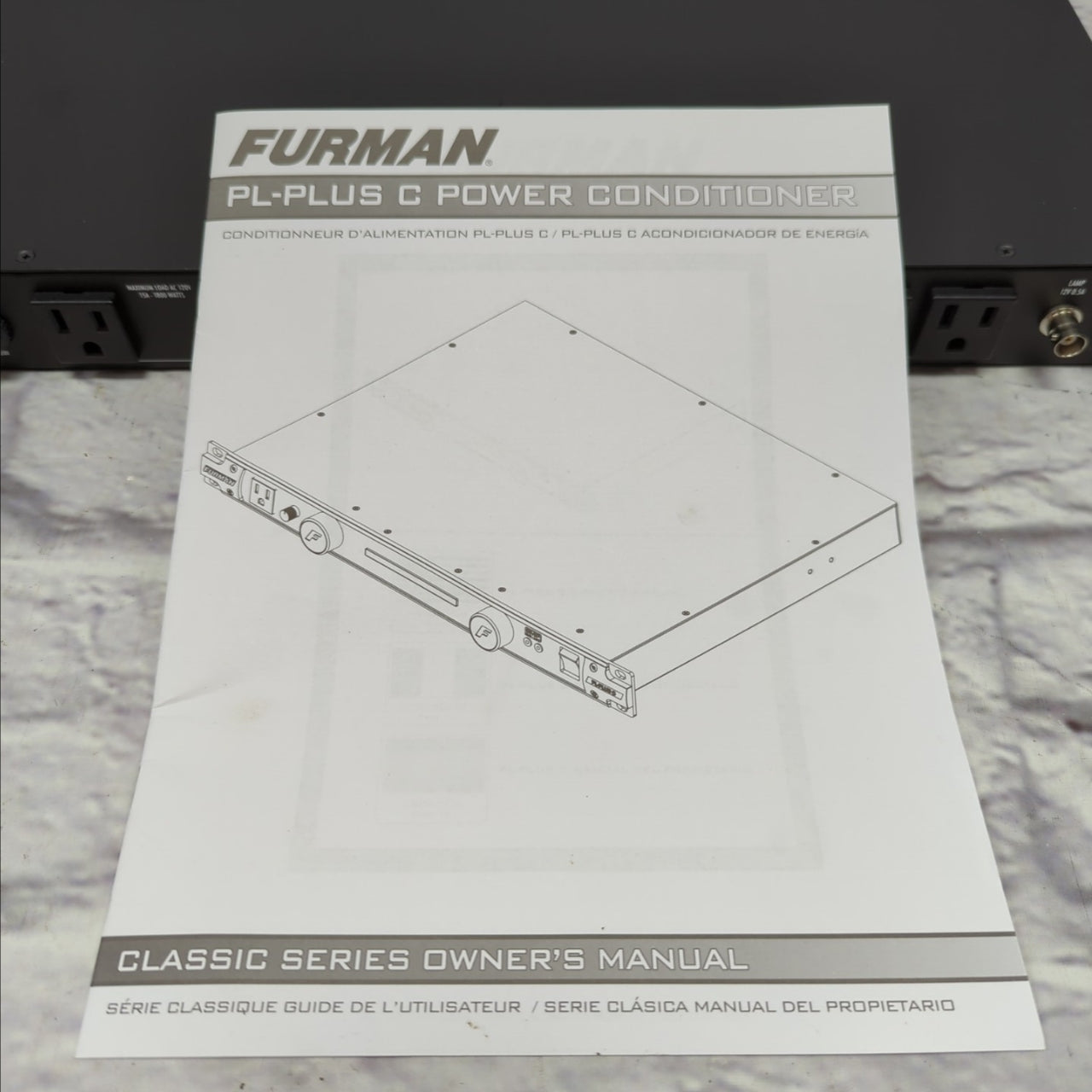 Furman PL-PLUS C Power Conditioner w/ Voltmeter
