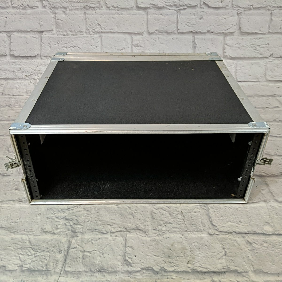 AVS Duracase 4U Rack Case