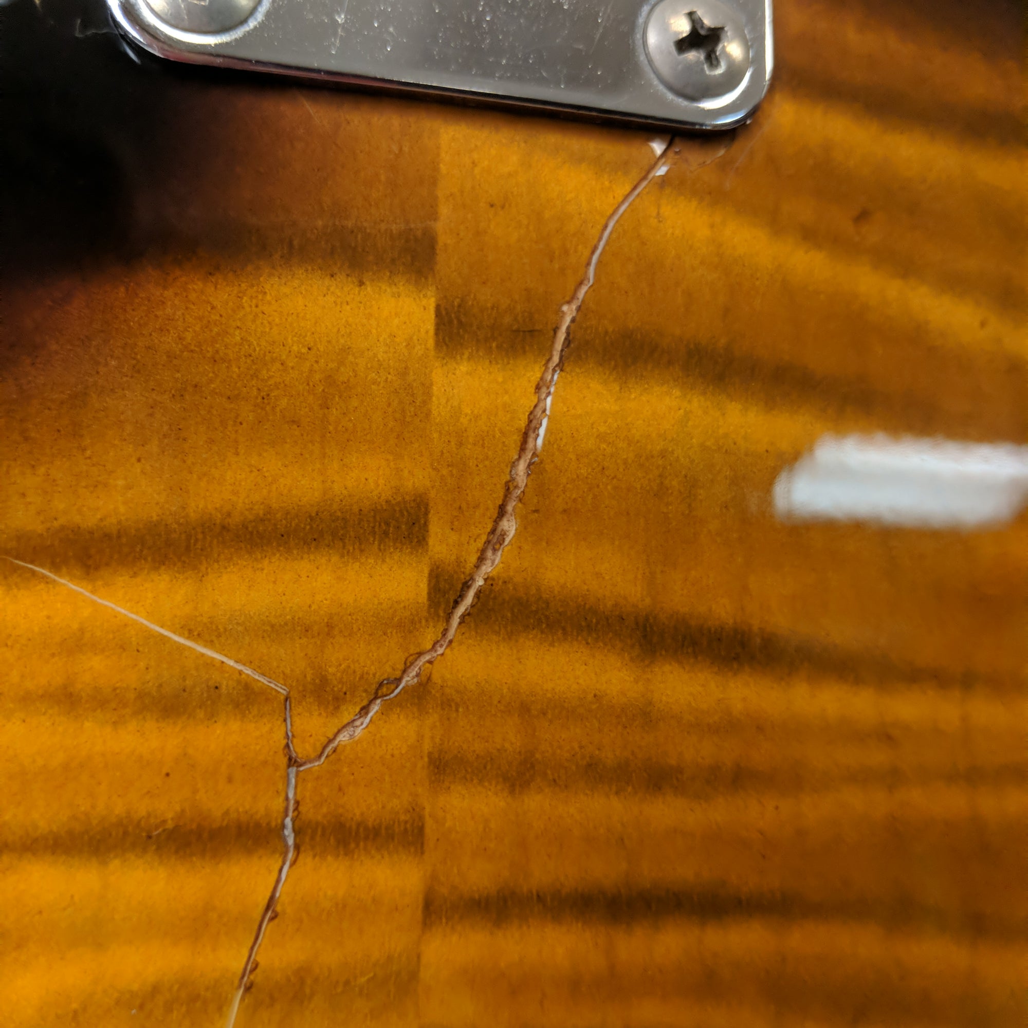 Fender Squier Series Floyd Rose Standard Foto Flame Strat w/ case