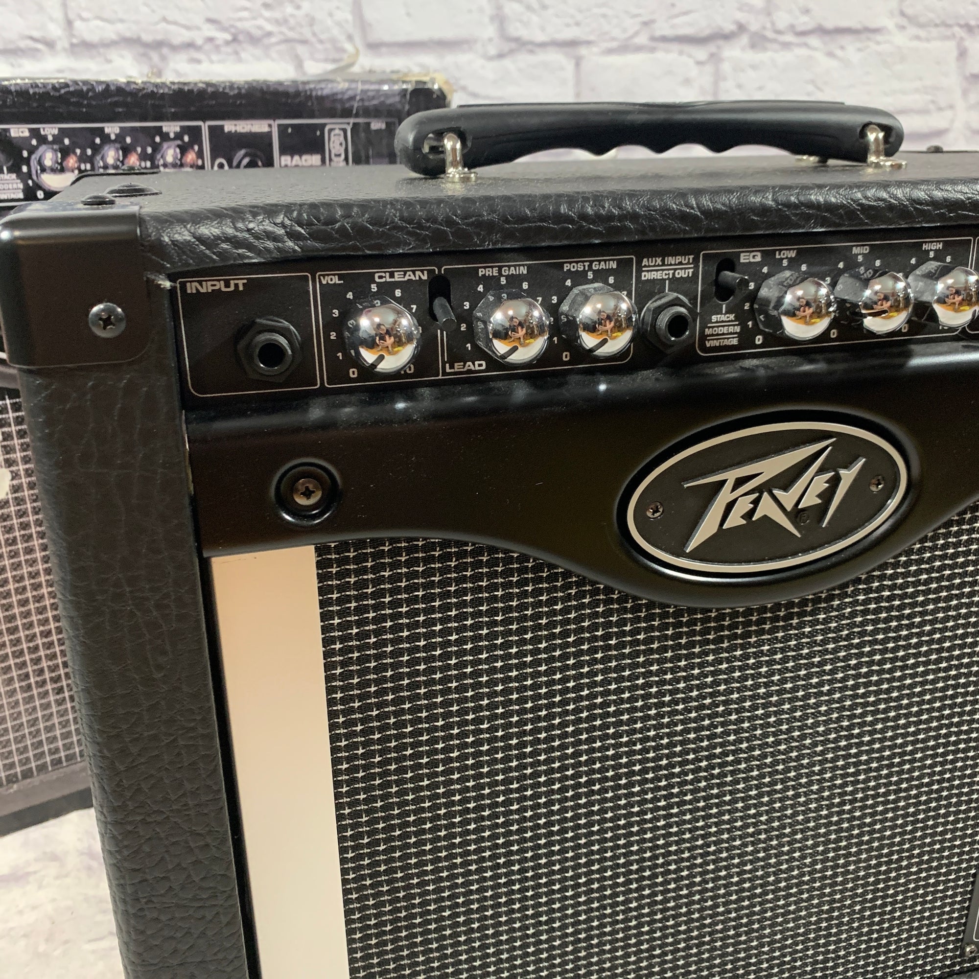 Peavey Rage 258 25-watt Combo Amp - Evolution Music