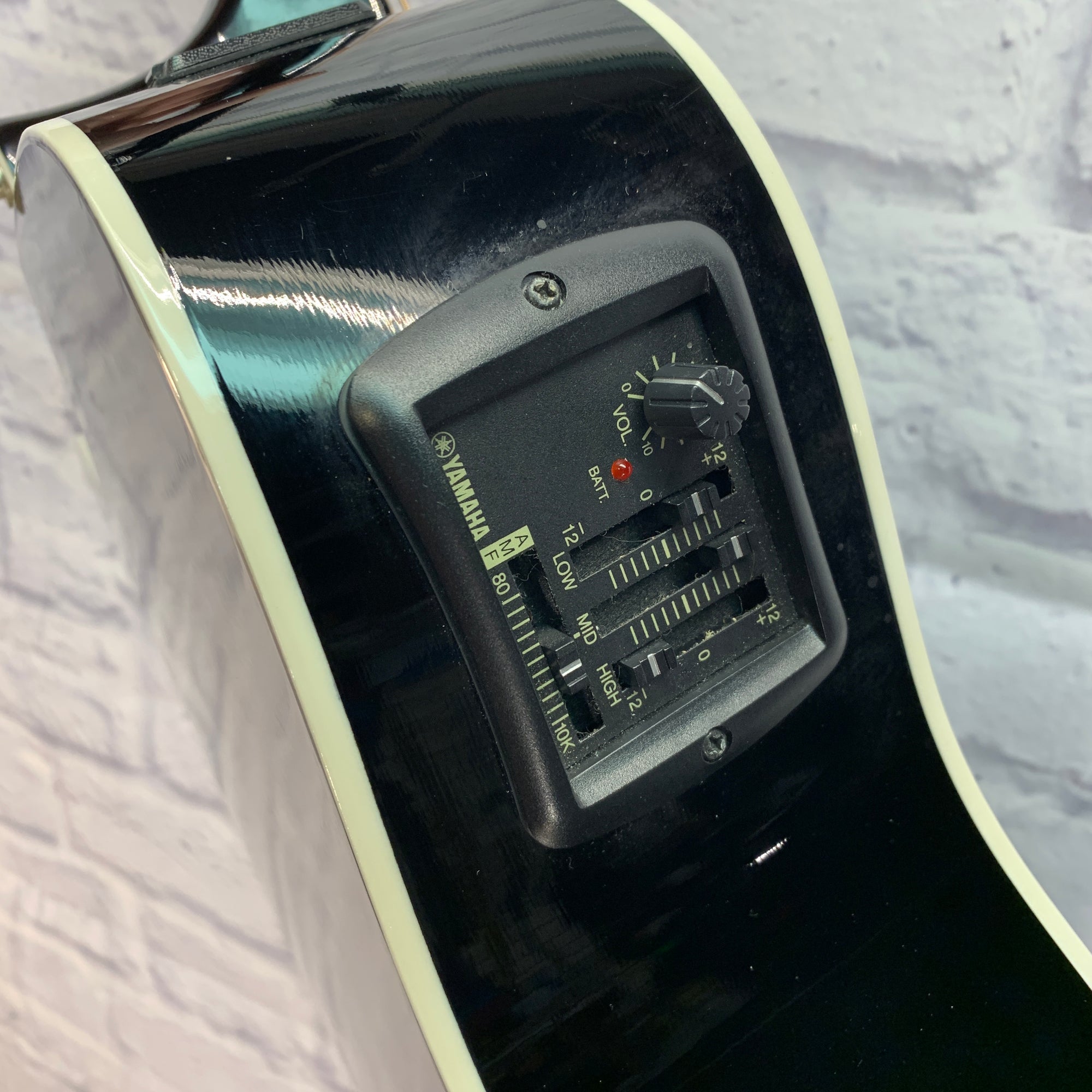 Yamaha FX370C Acoustic Electric Guitar Black