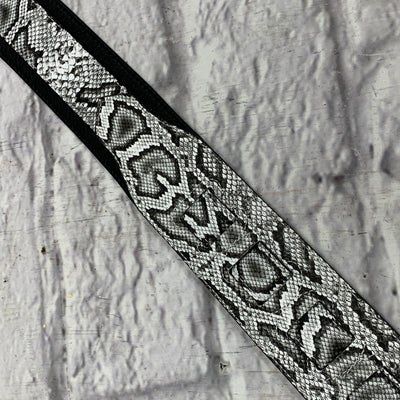 Walker & Williams White Snakeskin Guitar Strap