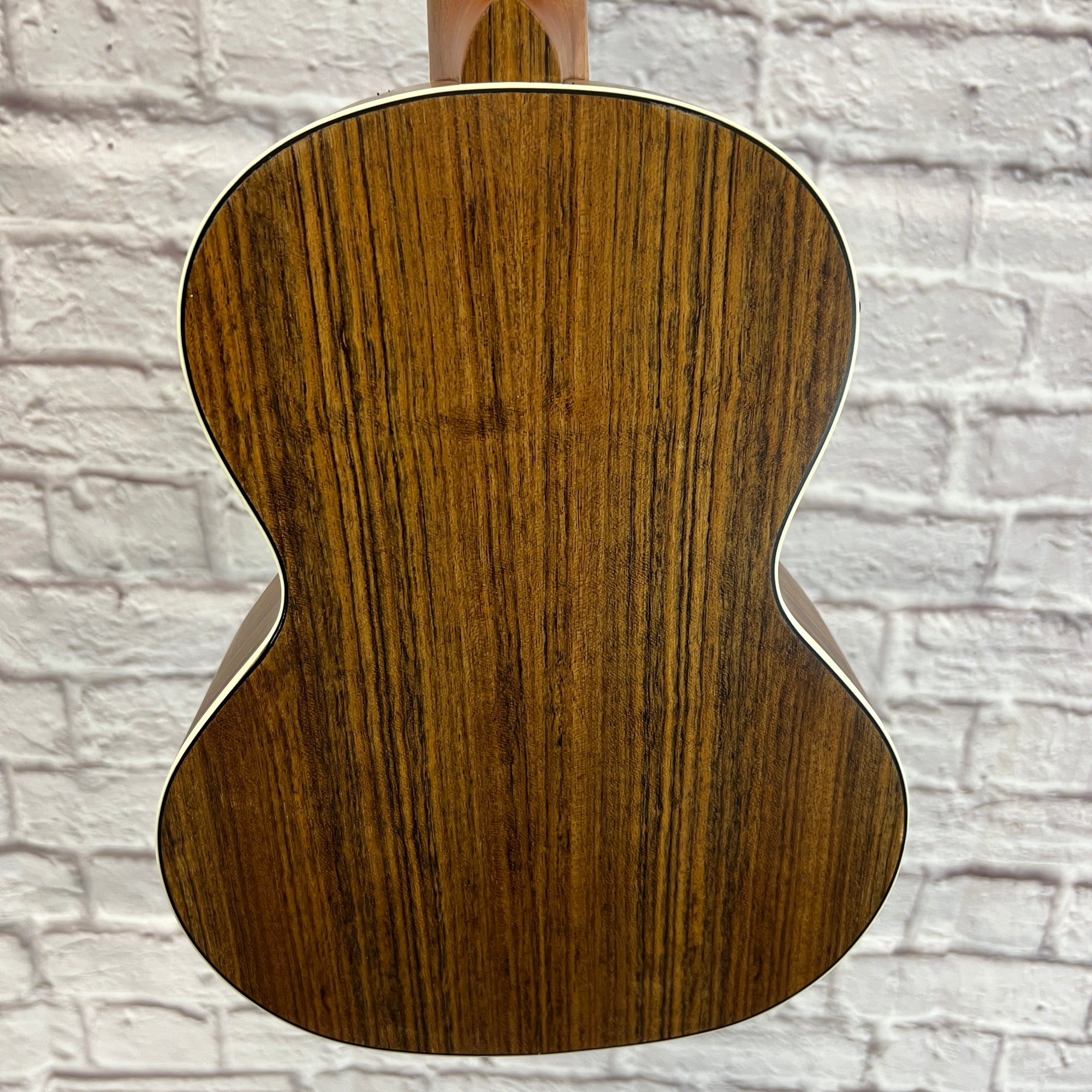 Fender California Coast Rincon Tenor Ukulele