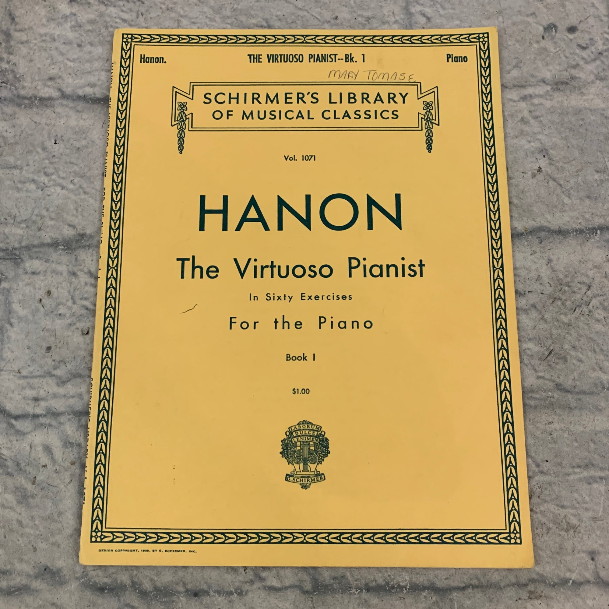 Hanon The Virtuoso Pianist Book 1