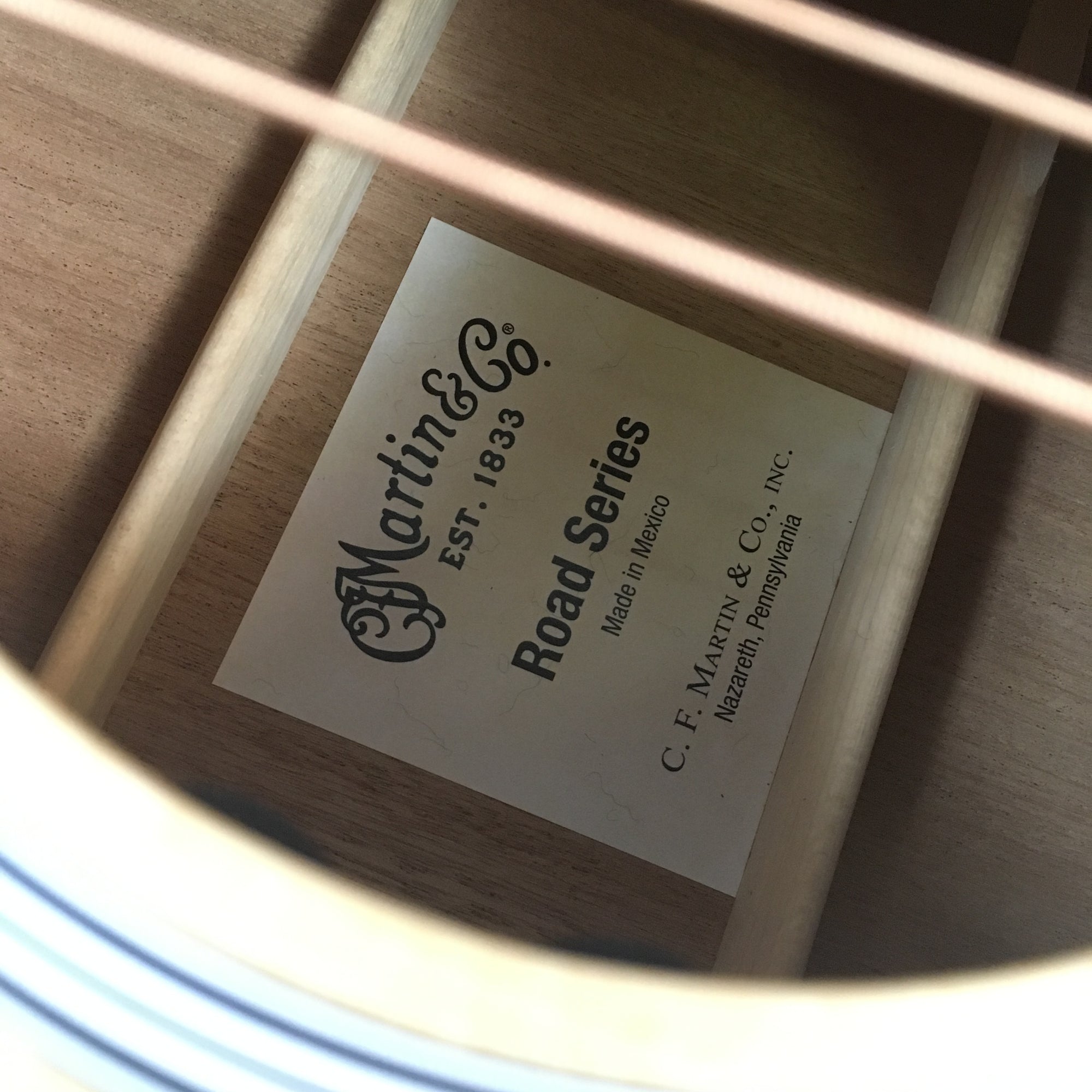 Martin DRS2 Road Series Acoustic Guitar w/Case Split Top