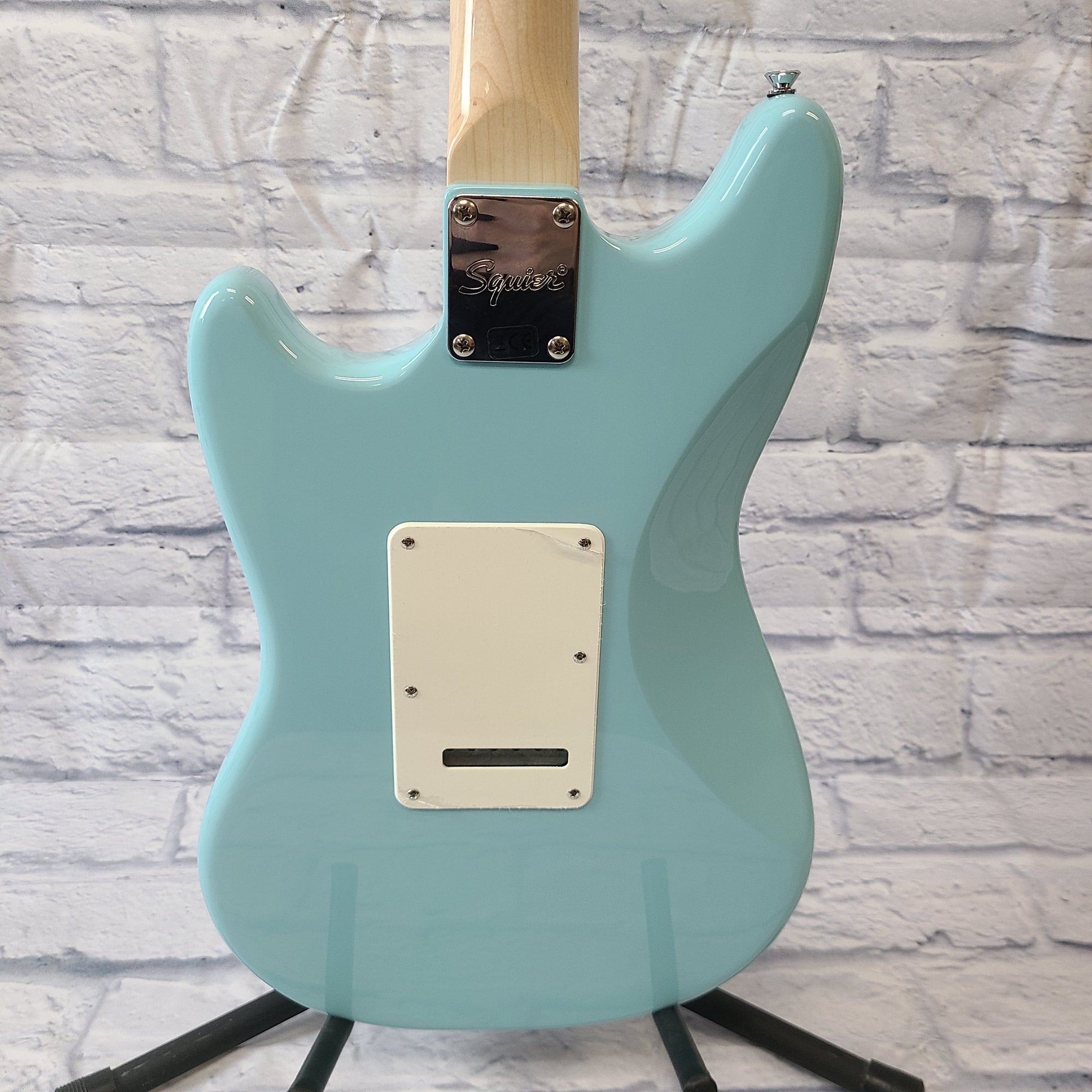 Squier Paranormal Cyclone Electric Guitar - Daphne Blue