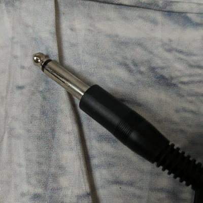 No Name Microphone with quarter inch out attached