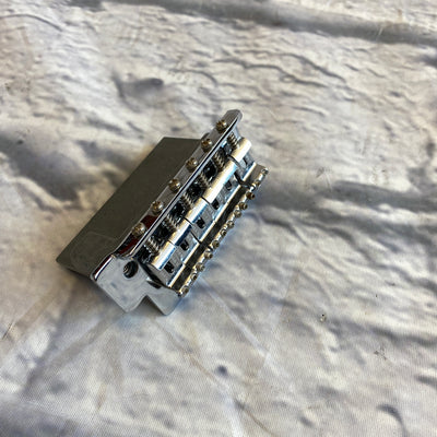 Fender Standard Strat Tremolo Bridge