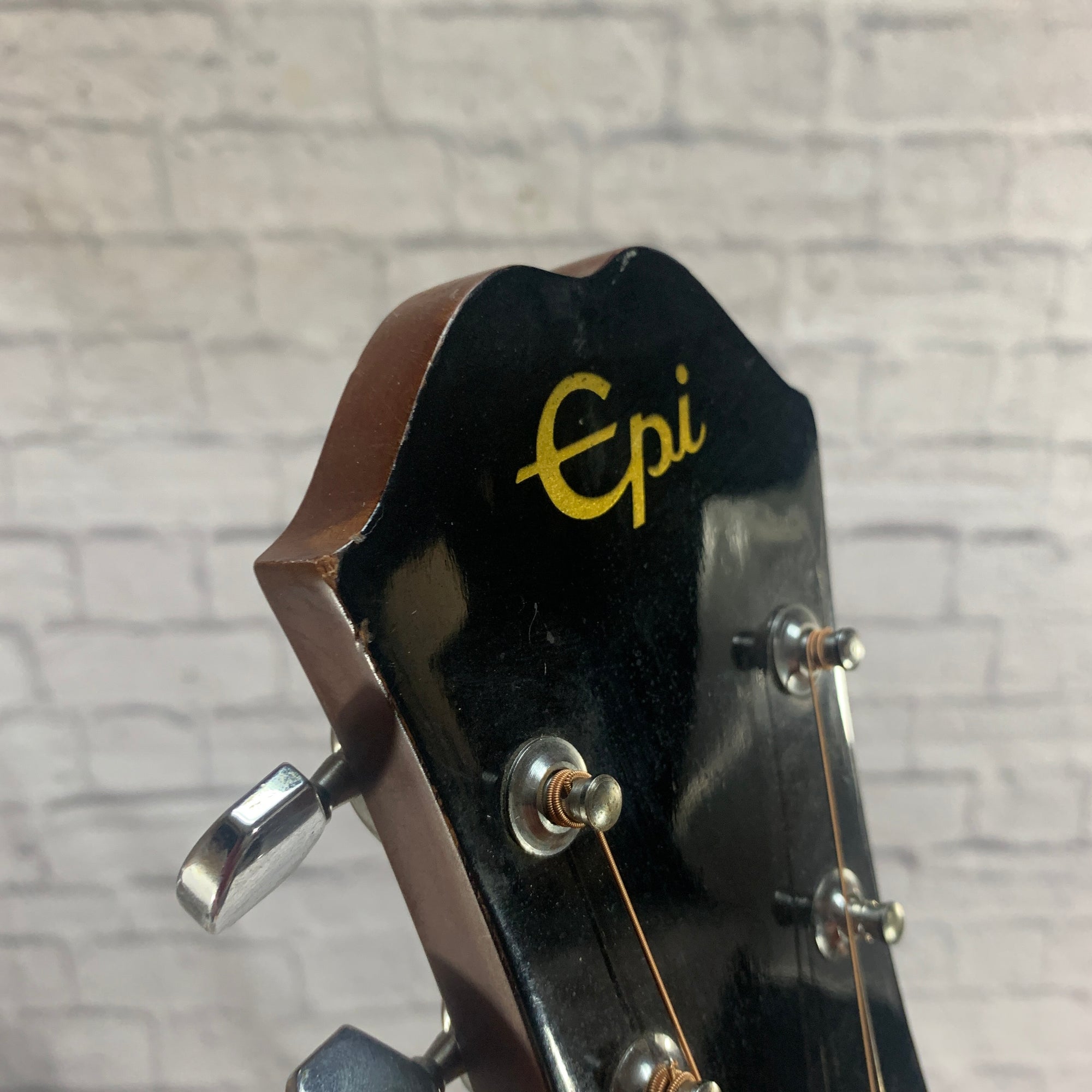 Epiphone D10 Dreadnaught Acoustic Guitar