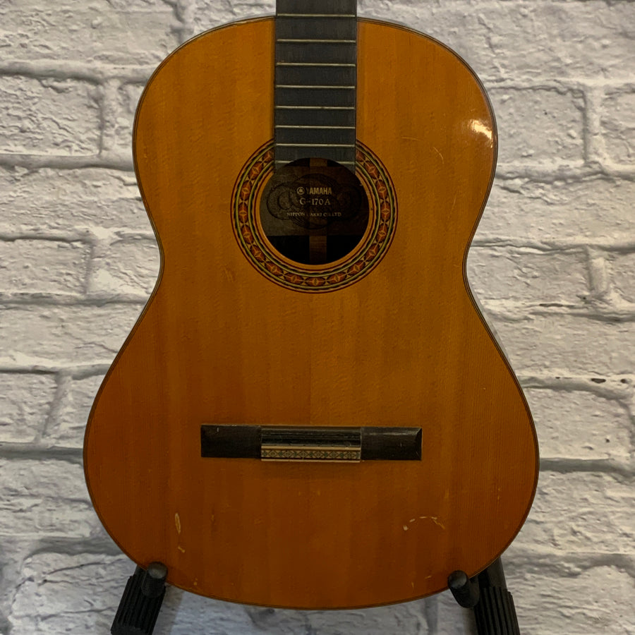 Yamaha G-170A Vintage Classical Acoustic