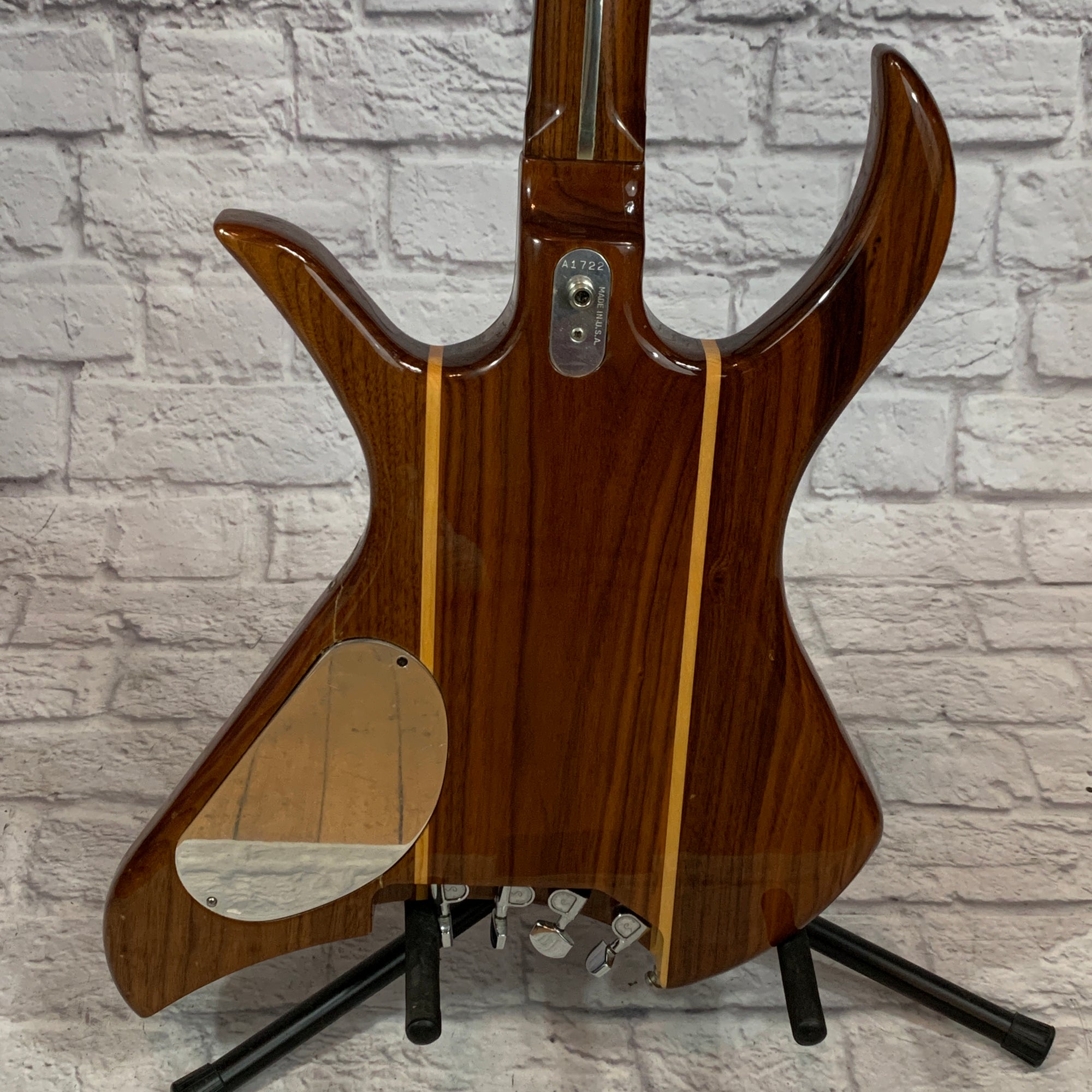 ** Kramer XL-8 8-String Bass