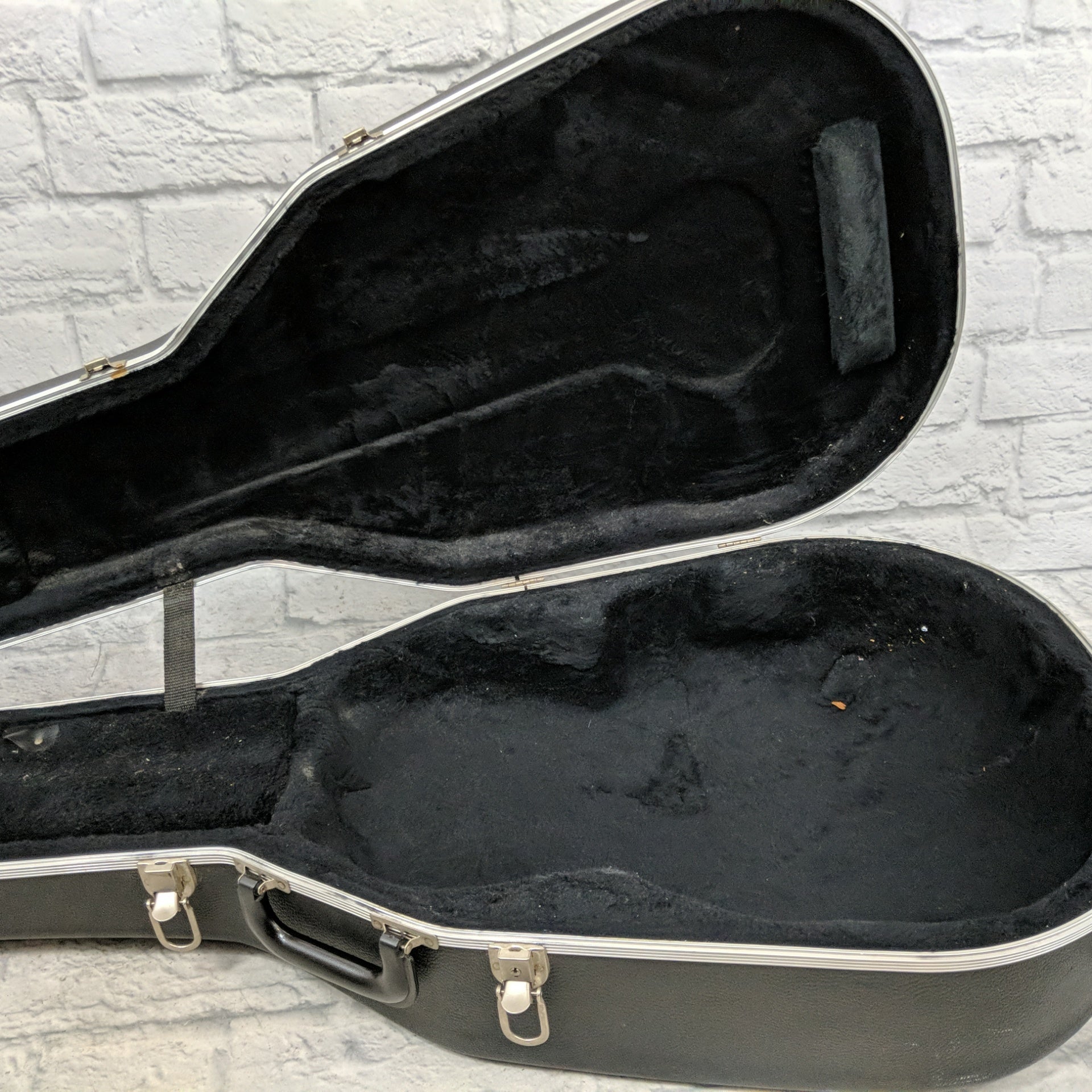 Ovation Hardshell Case
