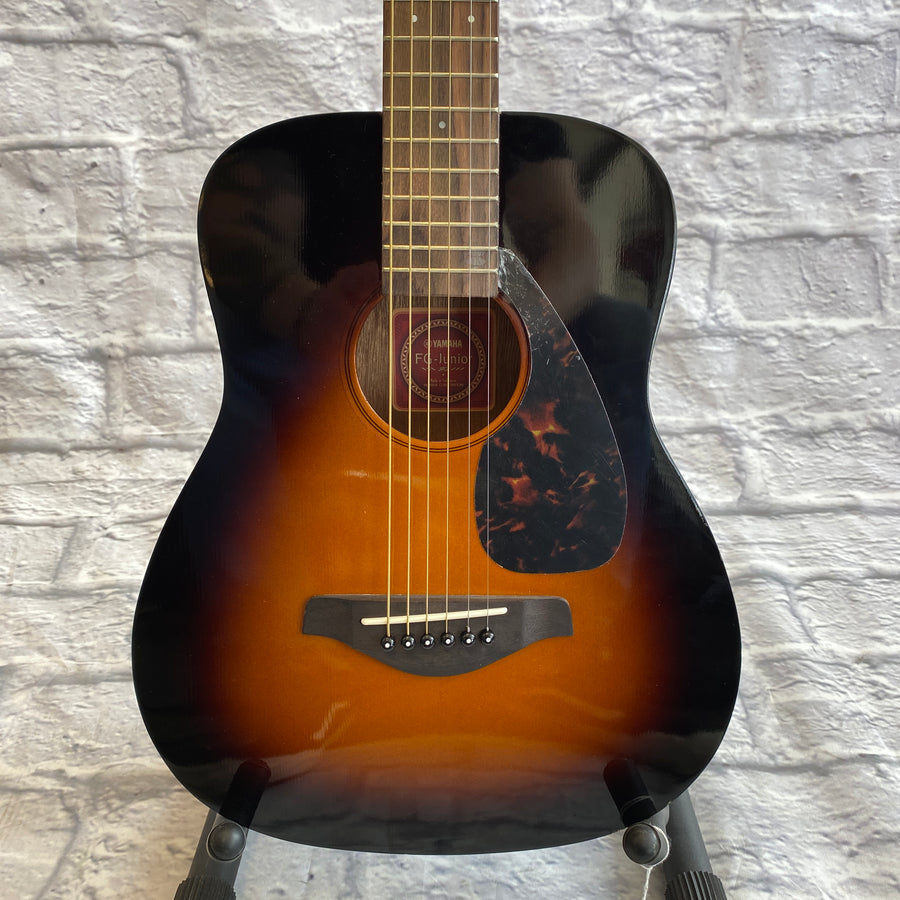 Yamaha FG-Junior JR2 Mini Acoustic Guitar