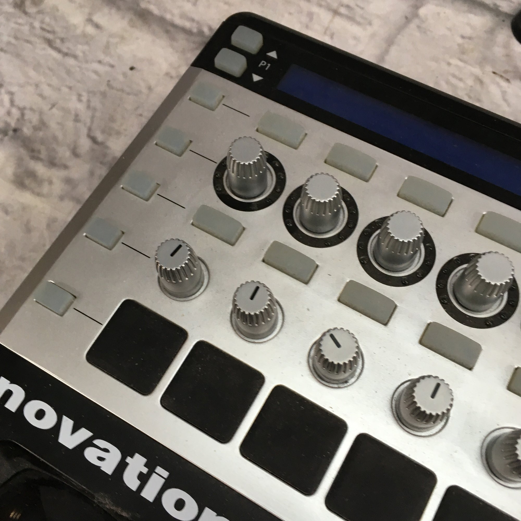 Novation 25SL MkII 25 Key MIDI Controller